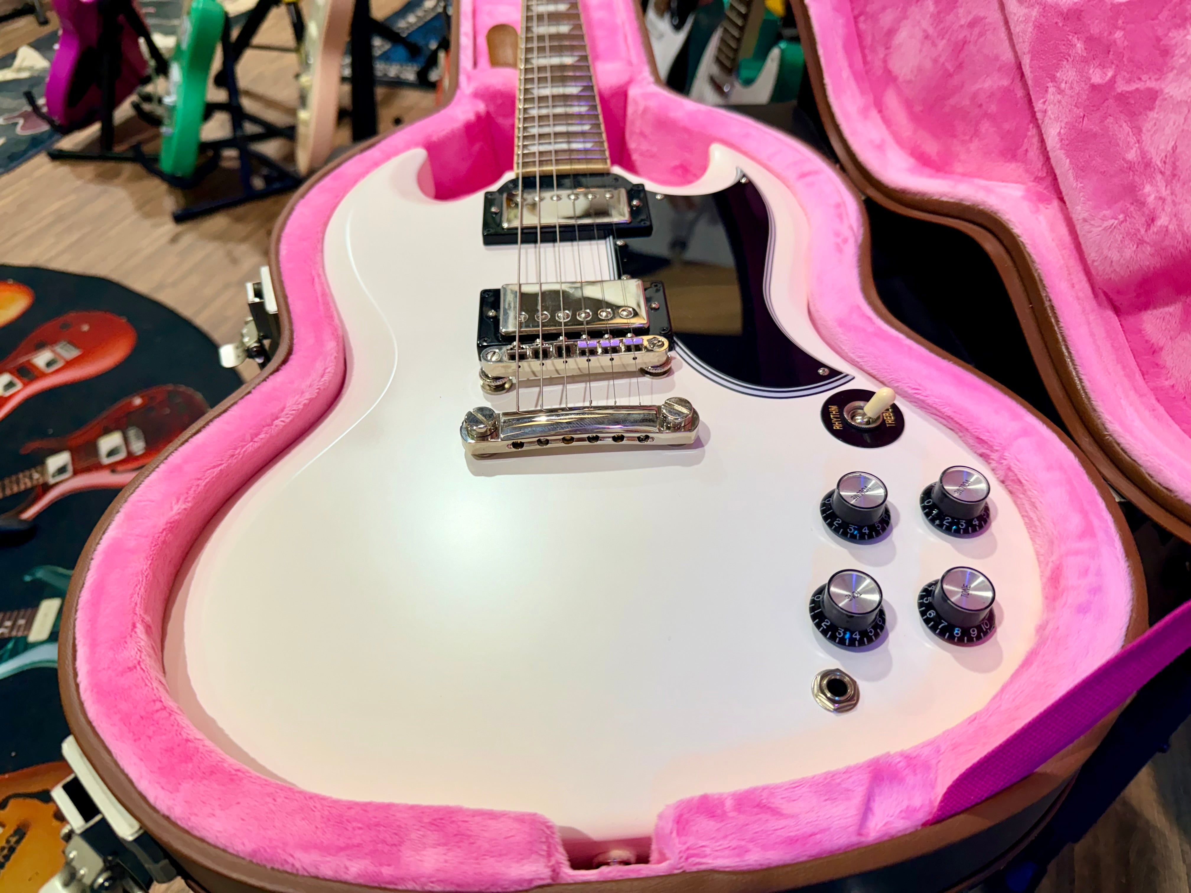 🌟2022🌟 Epiphone 1961 Les Paul SG Standard~ Aged Classic White~ ‘61 + Hard Case