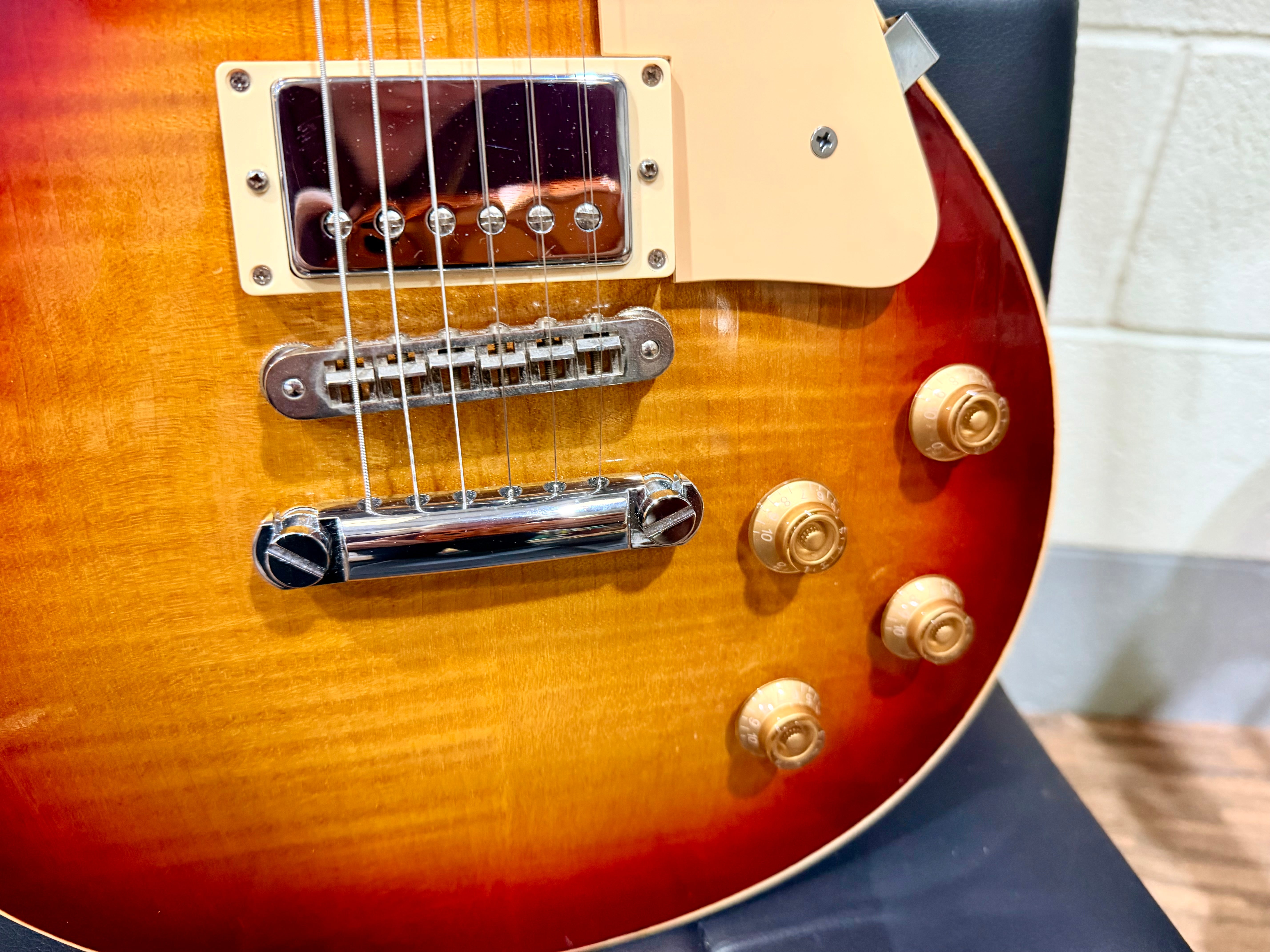 ☀️2016☀️ Gibson Les Paul Standard Plus Top~ Cherry Sunburst~ Hard Case~ USA!