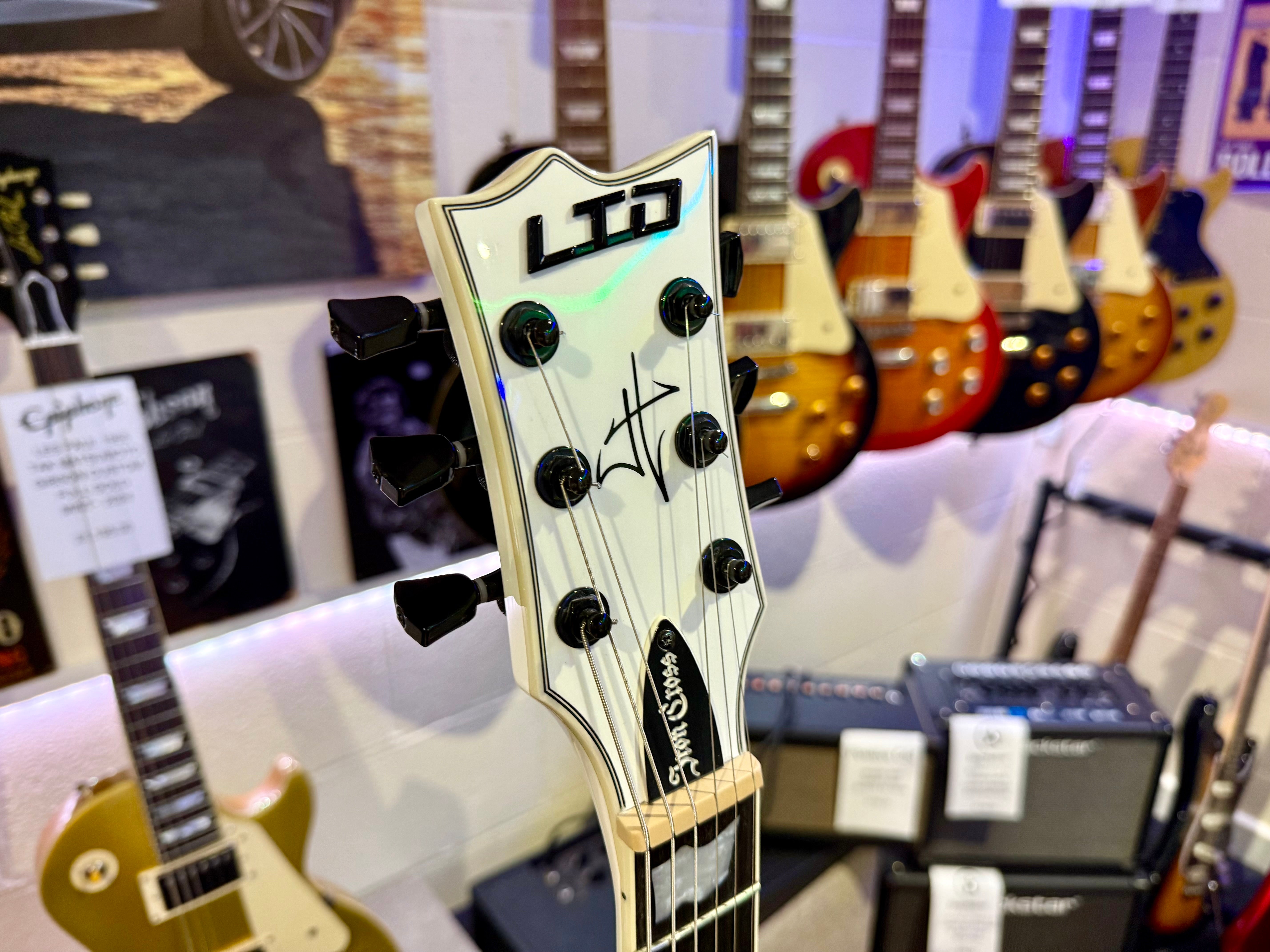 🔥MINT🔥 ESP LTD James Hetfield Iron Cross Signature~ Metallica~ Snow White~2018