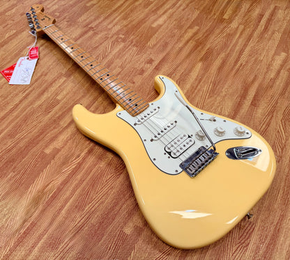 ✨MINT 2018✨ Fender Player Stratocaster HSS~ Buttercream Maple Neck + Gig Bag!