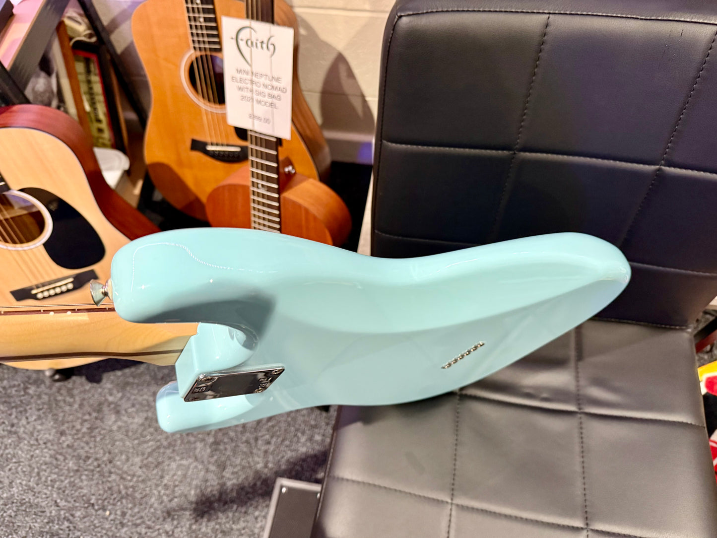🌟2023🌟 Fender Tom Delonge Stratocaster~ Daphne Blue Signature~ Mexican Strat!