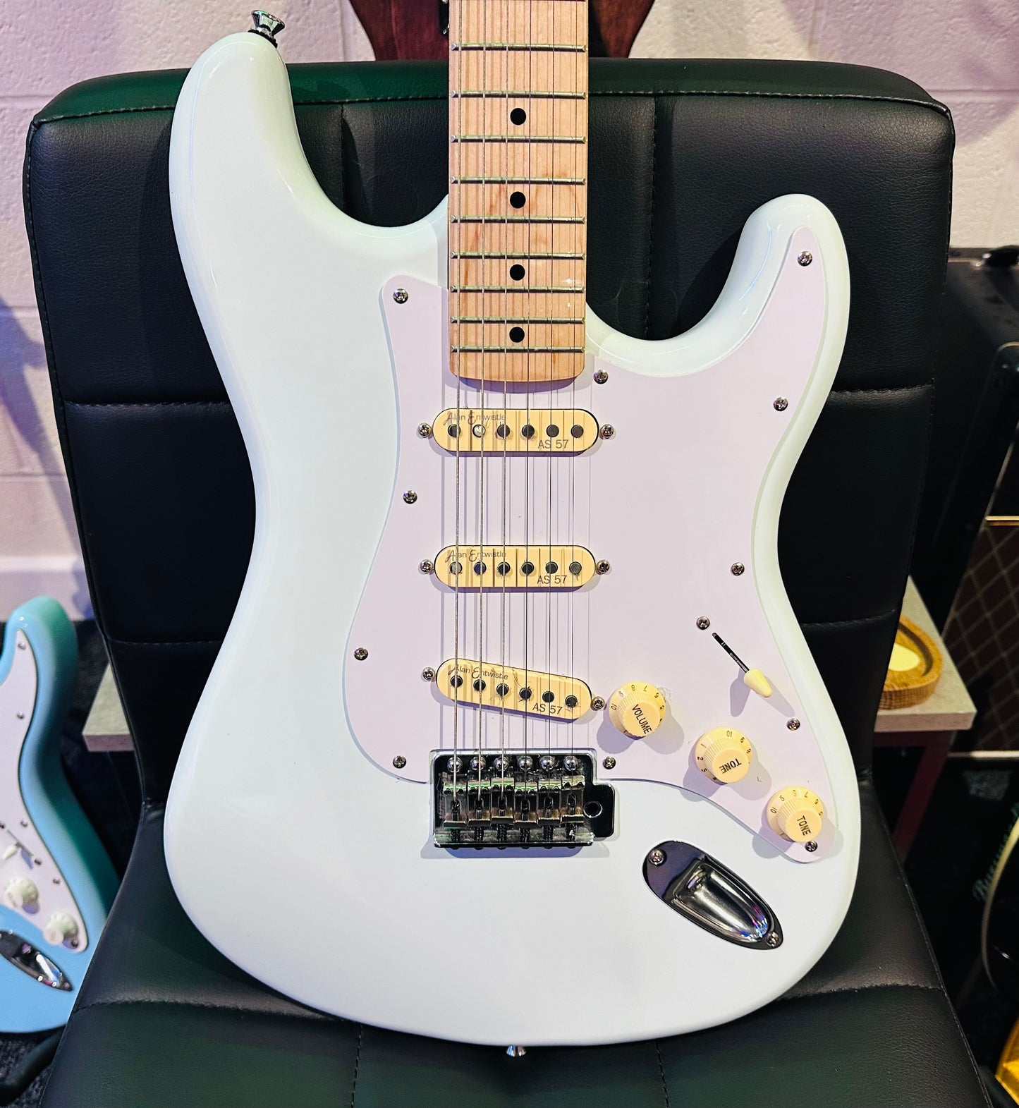Revelation RTS 57 Stratocaster~ Alan Entwistle Strat Style Guitar~ Daphne Blue!