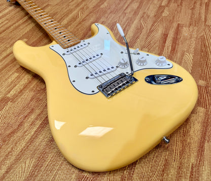 ✨2018✨ Fender Player Stratocaster~ Buttercream~ Maple Neck~ Made in Mexico!