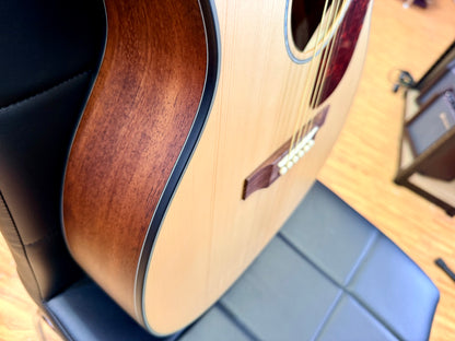 ⚡️NEW⚡️ Vintage VEC300N Stage Series Electro Acoustic Guitar~ Folk Cutaway!