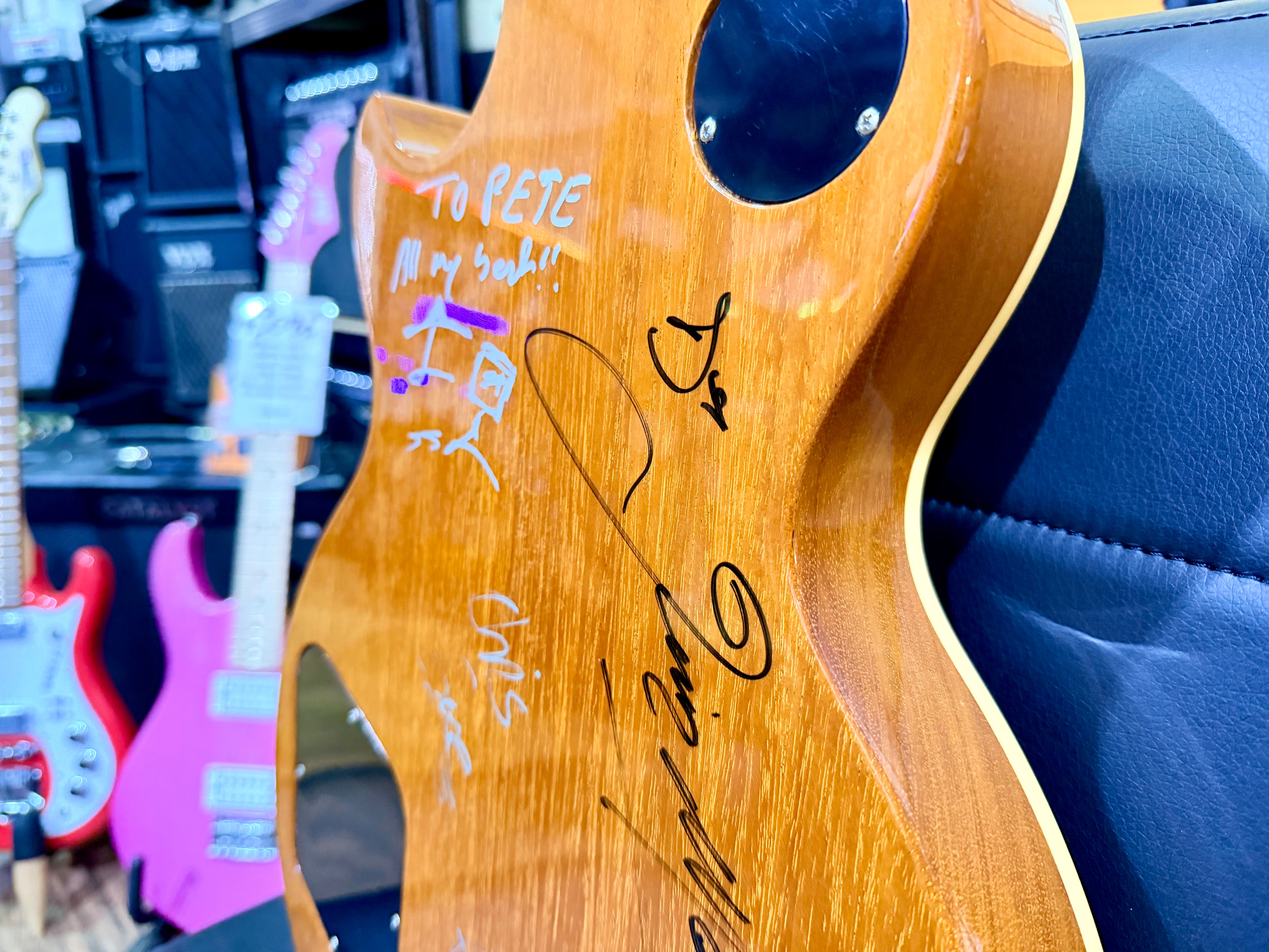 🌟 2005 Gibson USA Les Paul Standard Goldtop Jim Marshall OBE Signed + Case 🌟