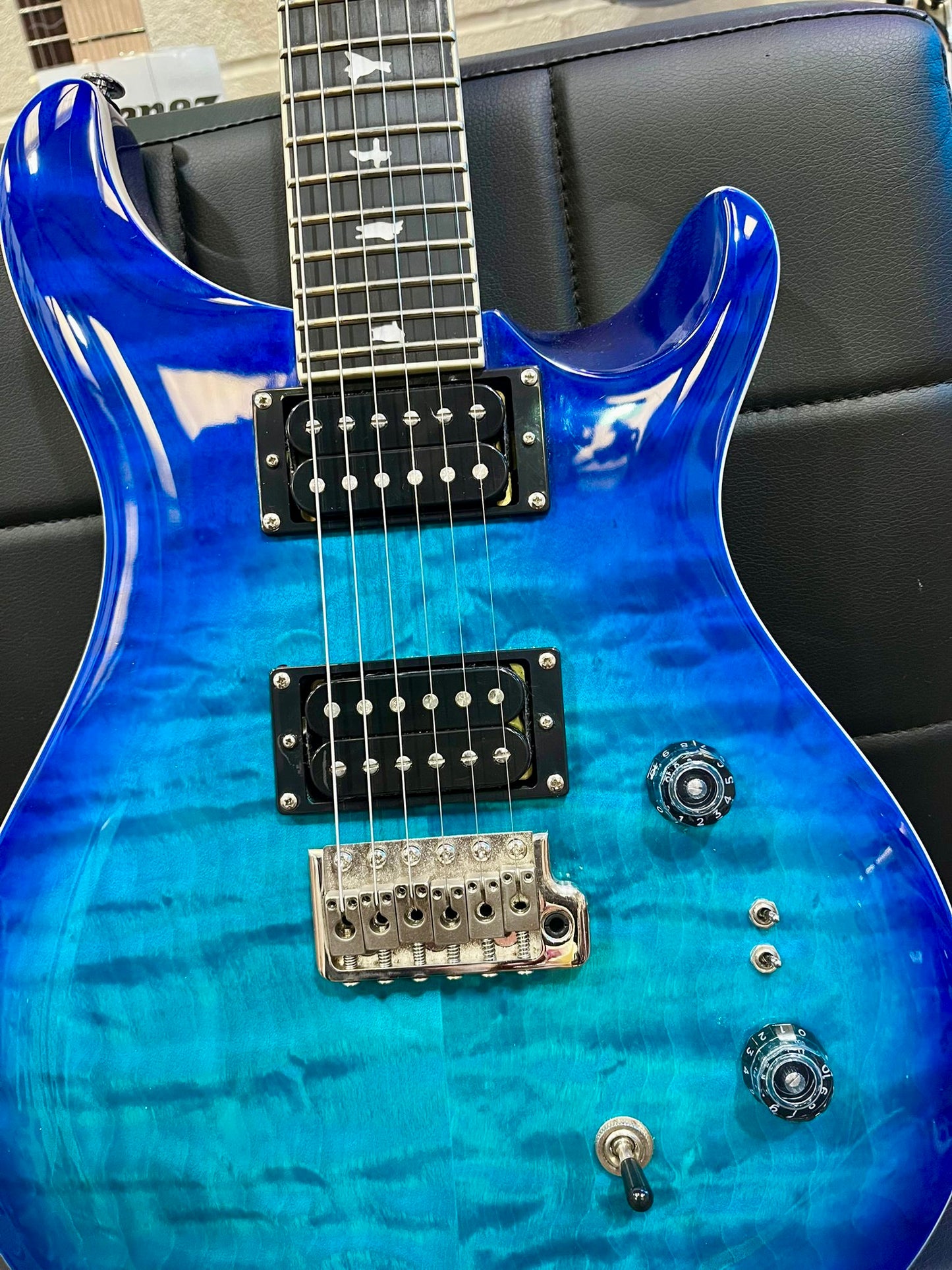 🌟MINT 2024🌟 PRS SE Custom 24-08 Quilt Maple Top Lake Blue~ Coil Split~ Gig Bag!
