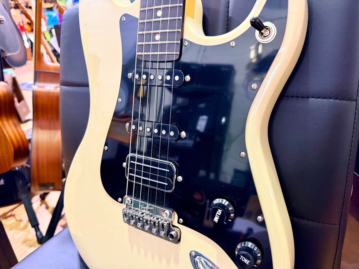 Godin LERXST Limelight Alex Lifeson Rush Signature Guitar~ Vega Trem~ Brand New!