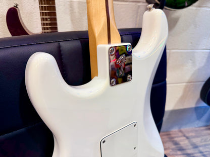 🌟2021🌟 Fender Stratocaster HSS Player Series Strat~ Polar White~ Maple Neck!