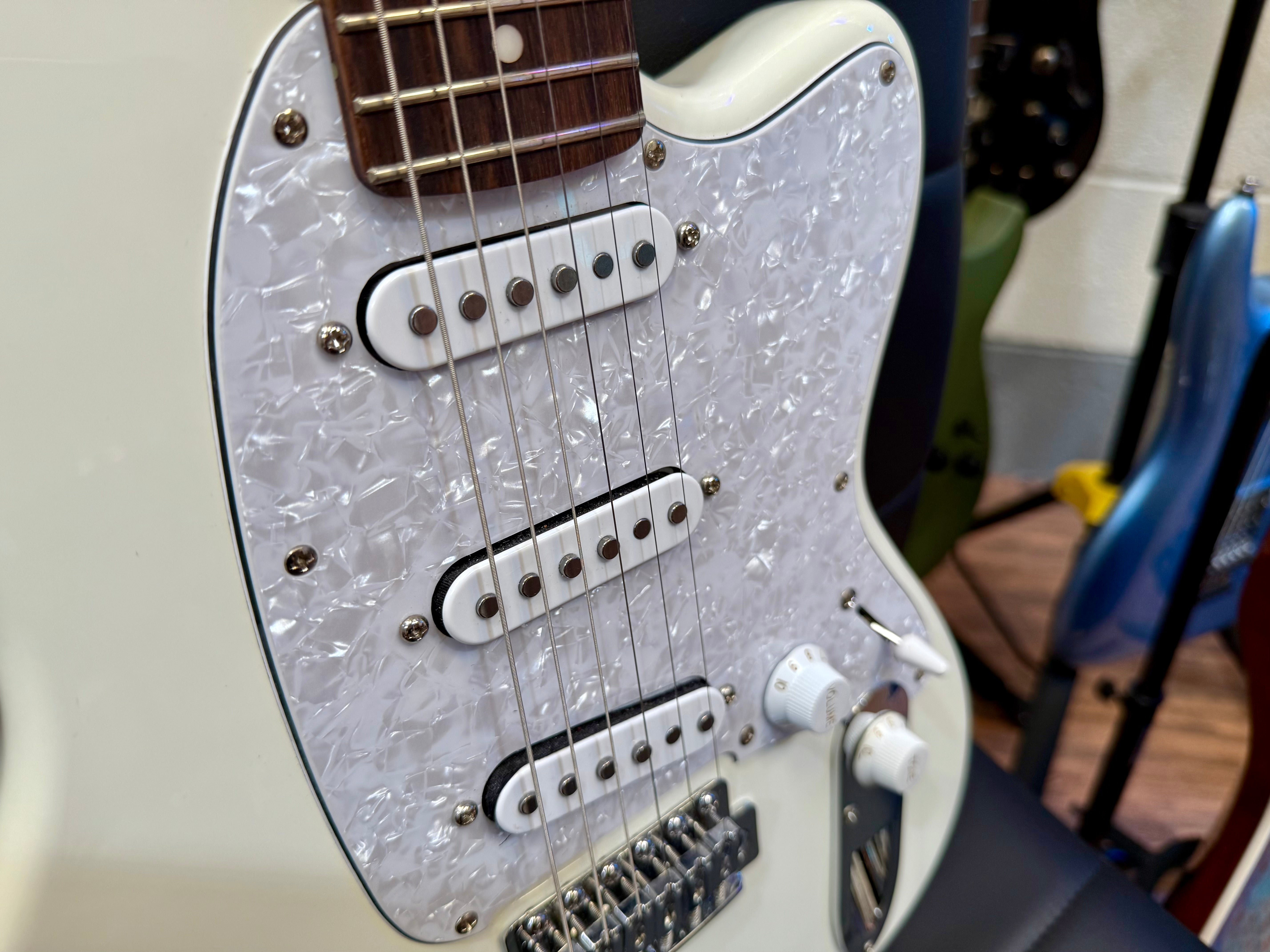 🔥MINT🔥 Ibanez ICHI00 Talman Style Guitar~ Vintage White ~ Ichika Nito Model!