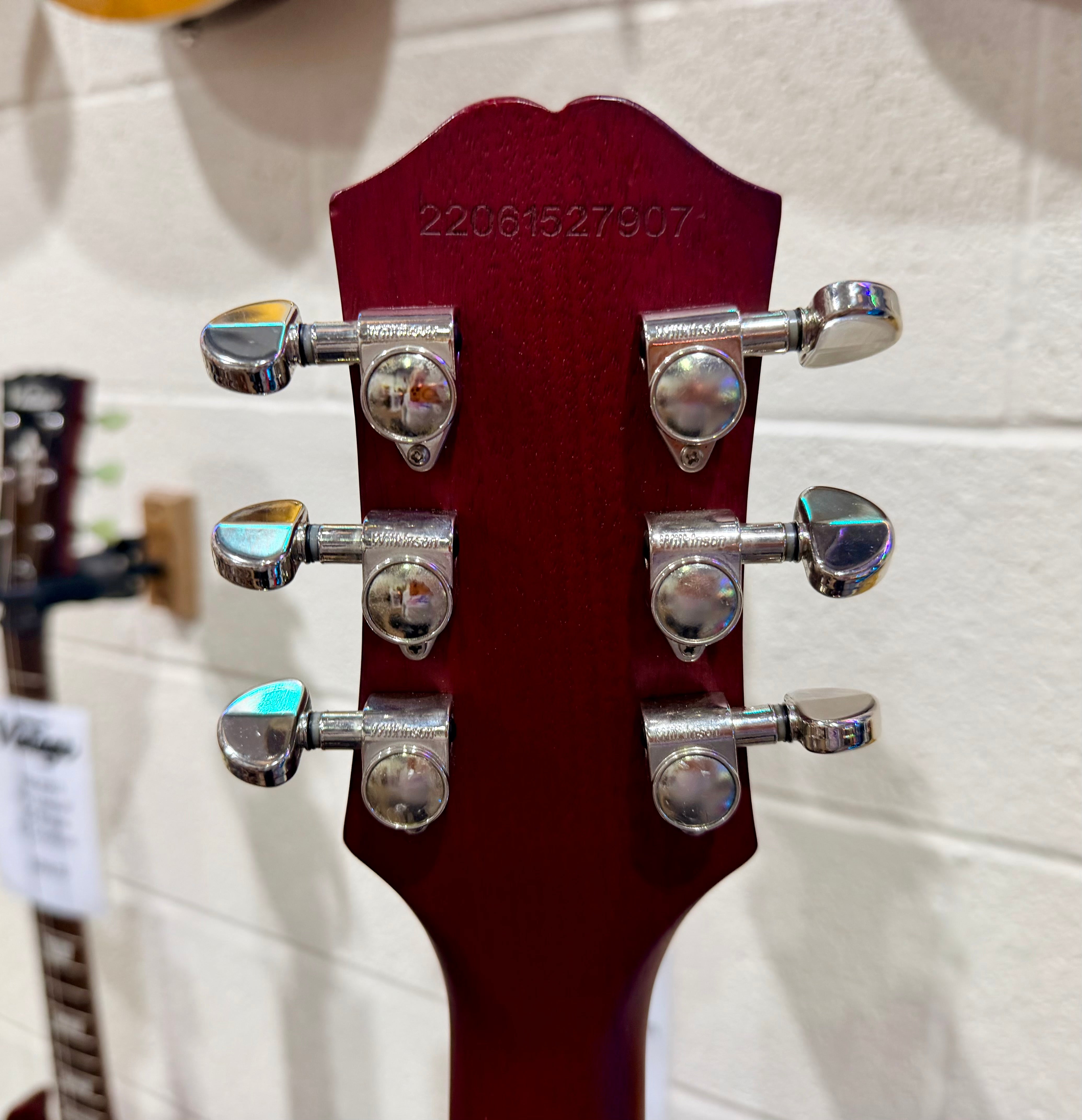 🌟2022🌟 Epiphone Les Paul Classic~ Cherry Sunburst Electric Guitar~ Satin/Matte