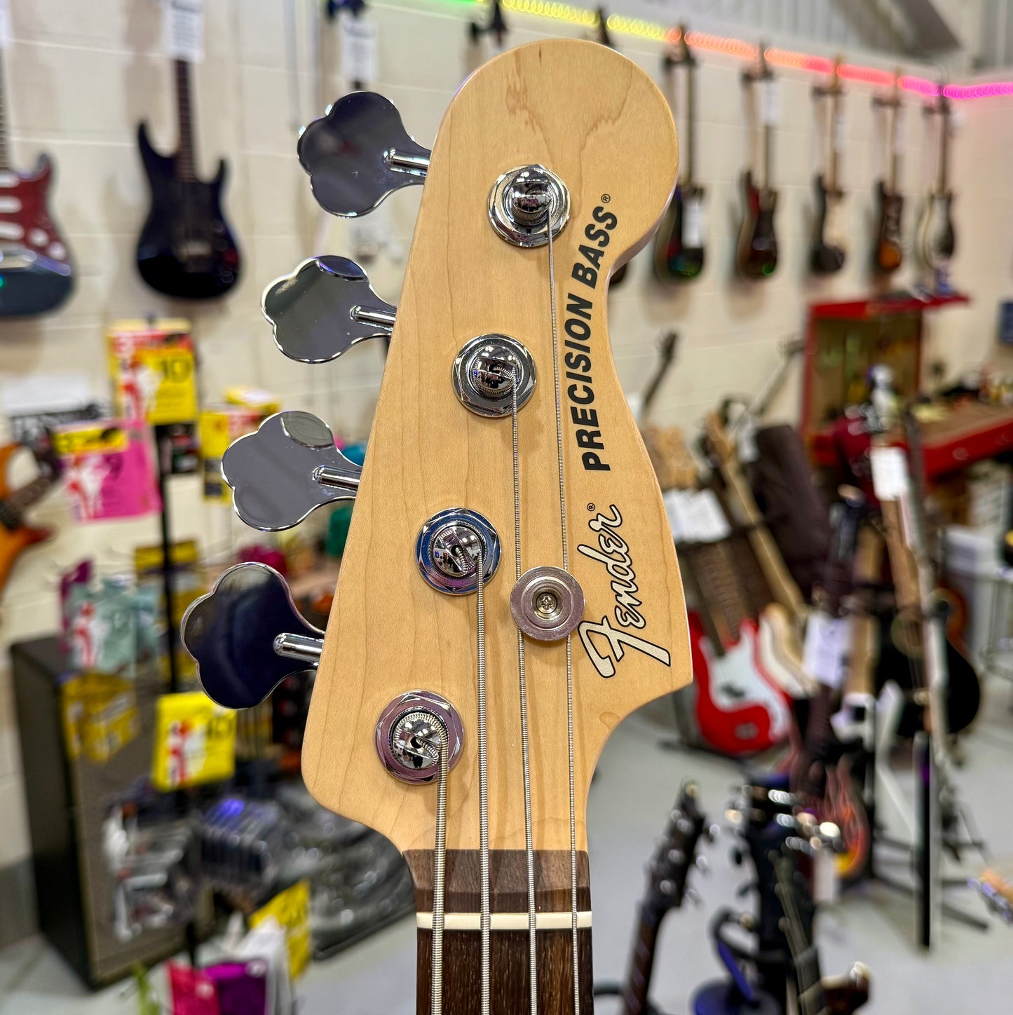 🌟2024 USA🌟 Fender American Performer Precision P Bass~ 3-Colour Sunburst~ MINT