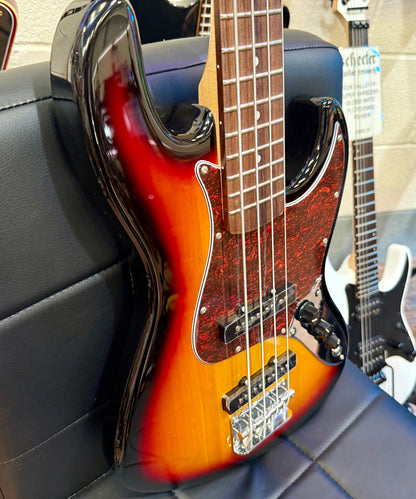 🌟BRAND NEW ~ SHORT SCALE🌟 Eko One VJB JB-100 3/4 Electric Jazz Bass Guitar~ Sunburst!