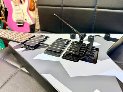 🔥2022🔥 Jackson Rhoads X Series RRX24 Winter Camo~ Hard Case~ Electric Guitar!