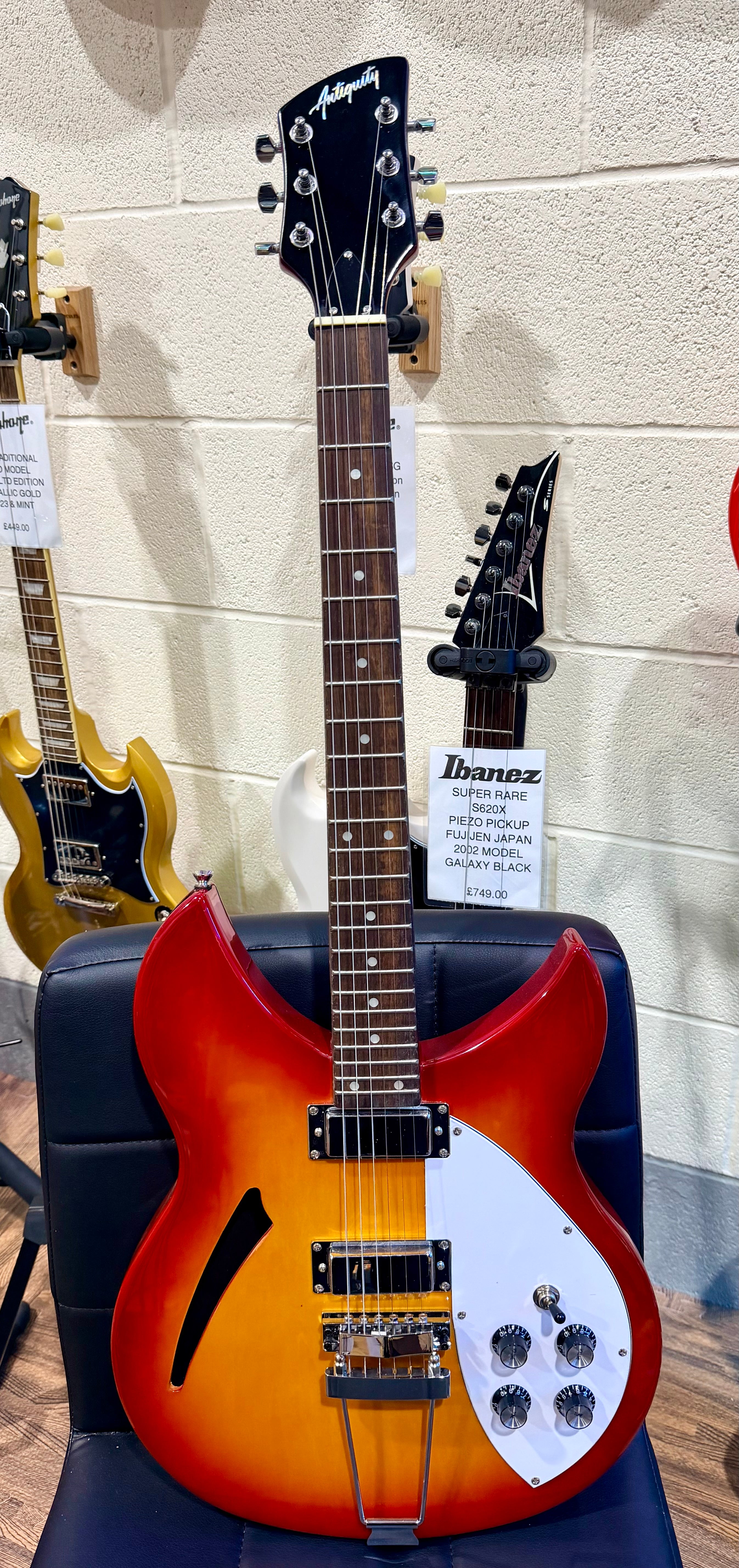 ☀️MINT☀️ Antiquity Legends RB-GH1 Sunburst Electric Guitar~ Rickenbacker Style!