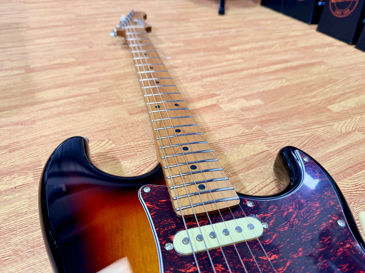Jet JS-300 Electric Guitar~ Sunburst~ Roasted Maple~ Strat~ 2026!