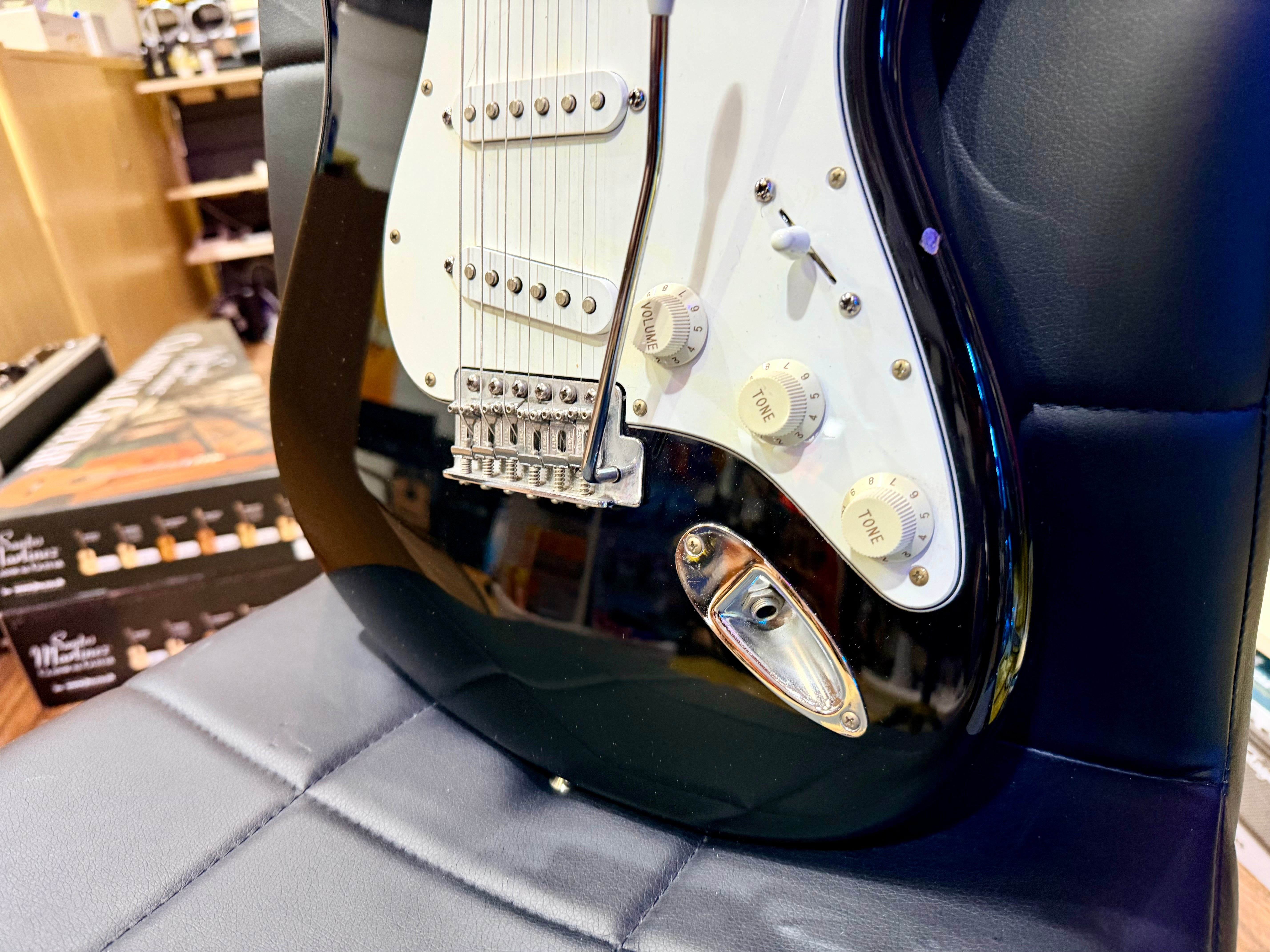 🌟2000🌟 Fender Mexican Standard Stratocaster~ Classic Black Strat~ Rosewood~MIM