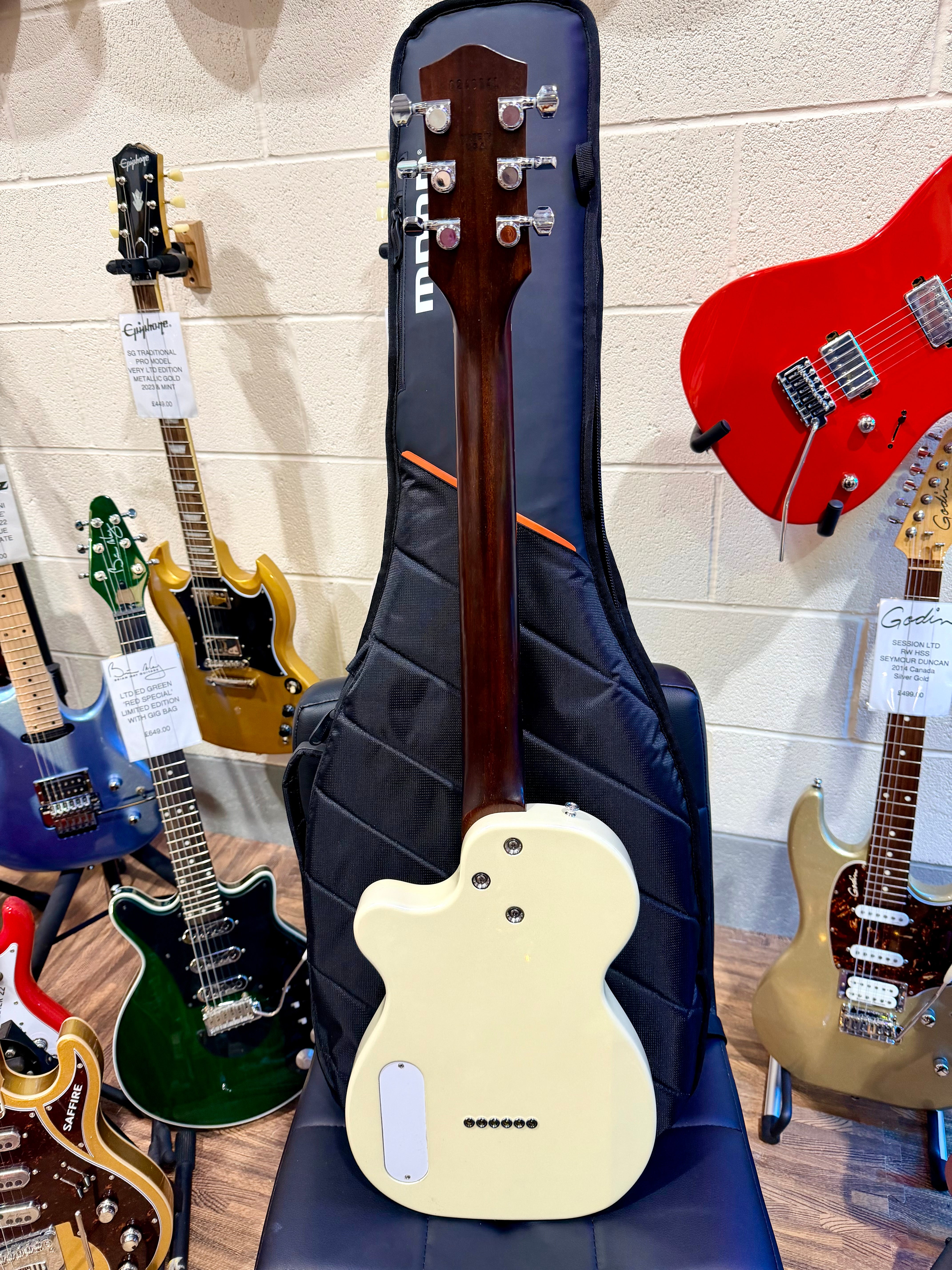 🌟NEW🌟 Harmony Juno Standard Electric~ Pearl White Gold Foil P90 + Mono Case!