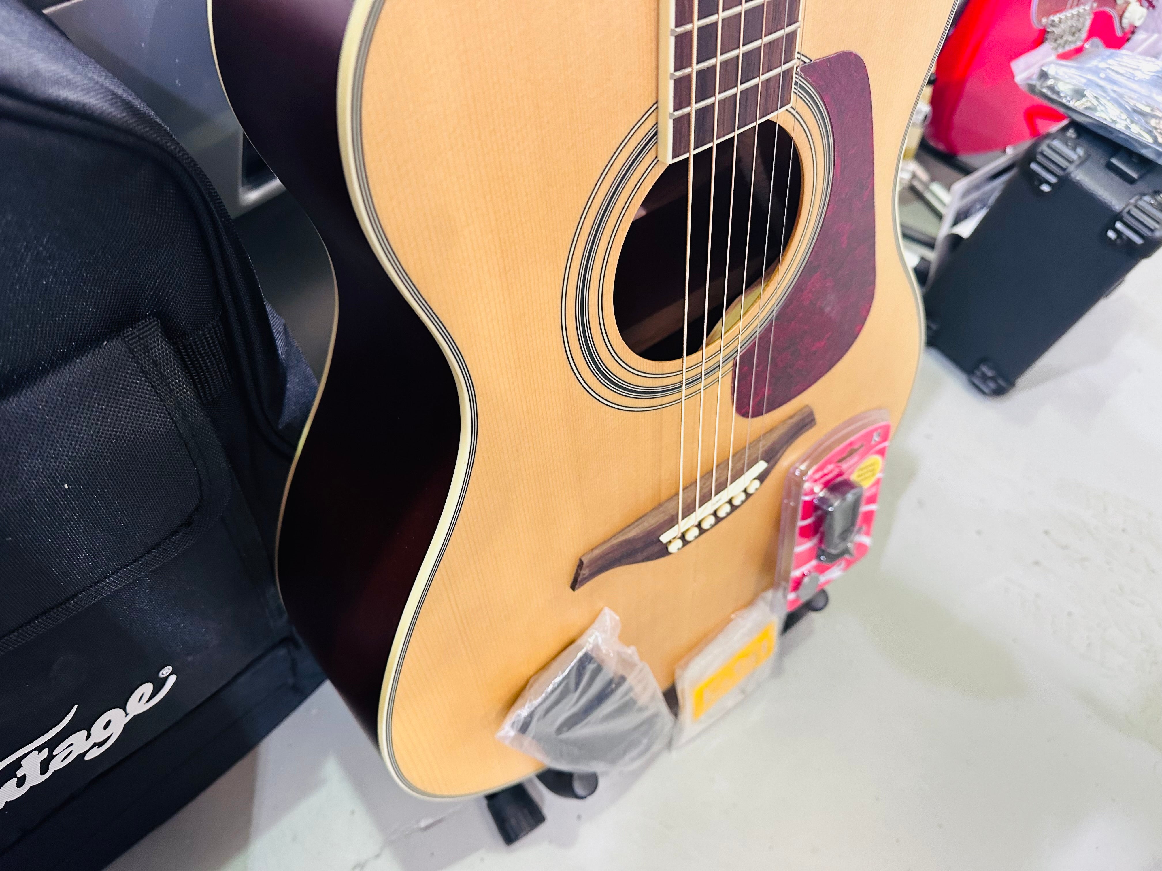 🌟NEW SPECIAL OFFER🌟 Vintage V300 Acoustic Folk Guitar Outfit~Full Starter Pack