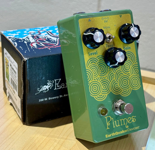 🎸 Earthquaker Devices Plumes Small Signal Shredder Overdrive Guitar Pedal 🎸
