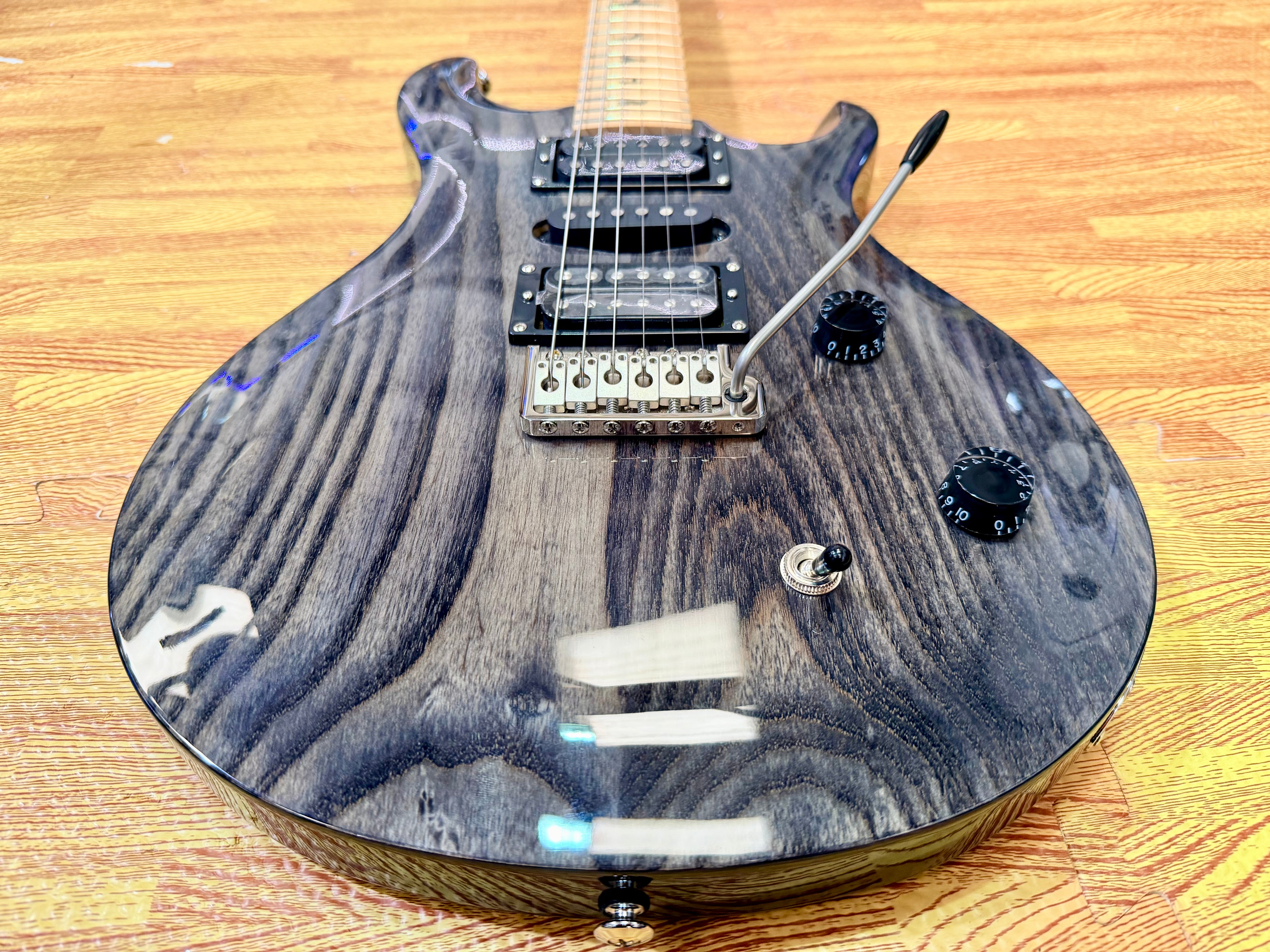 🦅2025🦅 PRS SE Swamp Ash Specialty~ Charcoal Special Electric Guitar~ Maple!