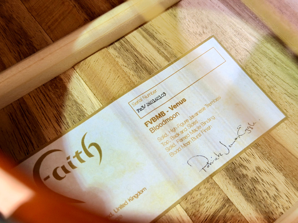 Faith Blood Moon Venus FVBMB All-Solid Trembesi Electro-Acoustic Guitar + Case