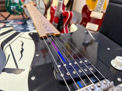 🔥2022🔥 EVH Striped Series '78 Eruption Relic~ White with Black Stripes~Gig Bag