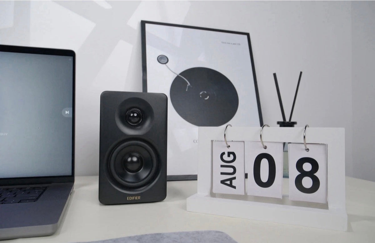 Edifier M60 Hi-Res Black Active Bookshelf BT Studio Speakers/Monitors with Stands