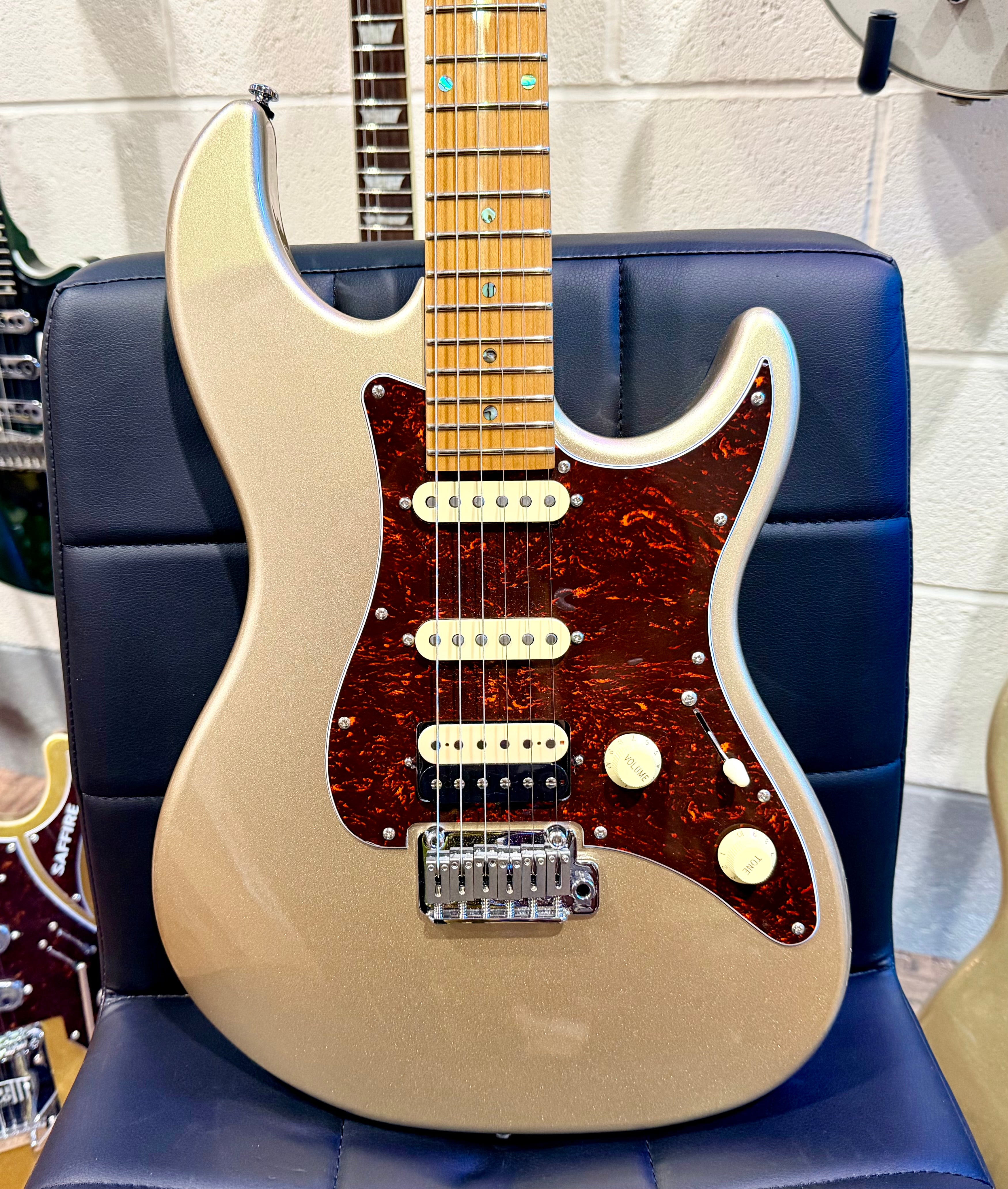 🌟EX-DEMO🌟 Sire Larry Carlton S7 Electric Guitar~ Champagne Gold~ 2025!