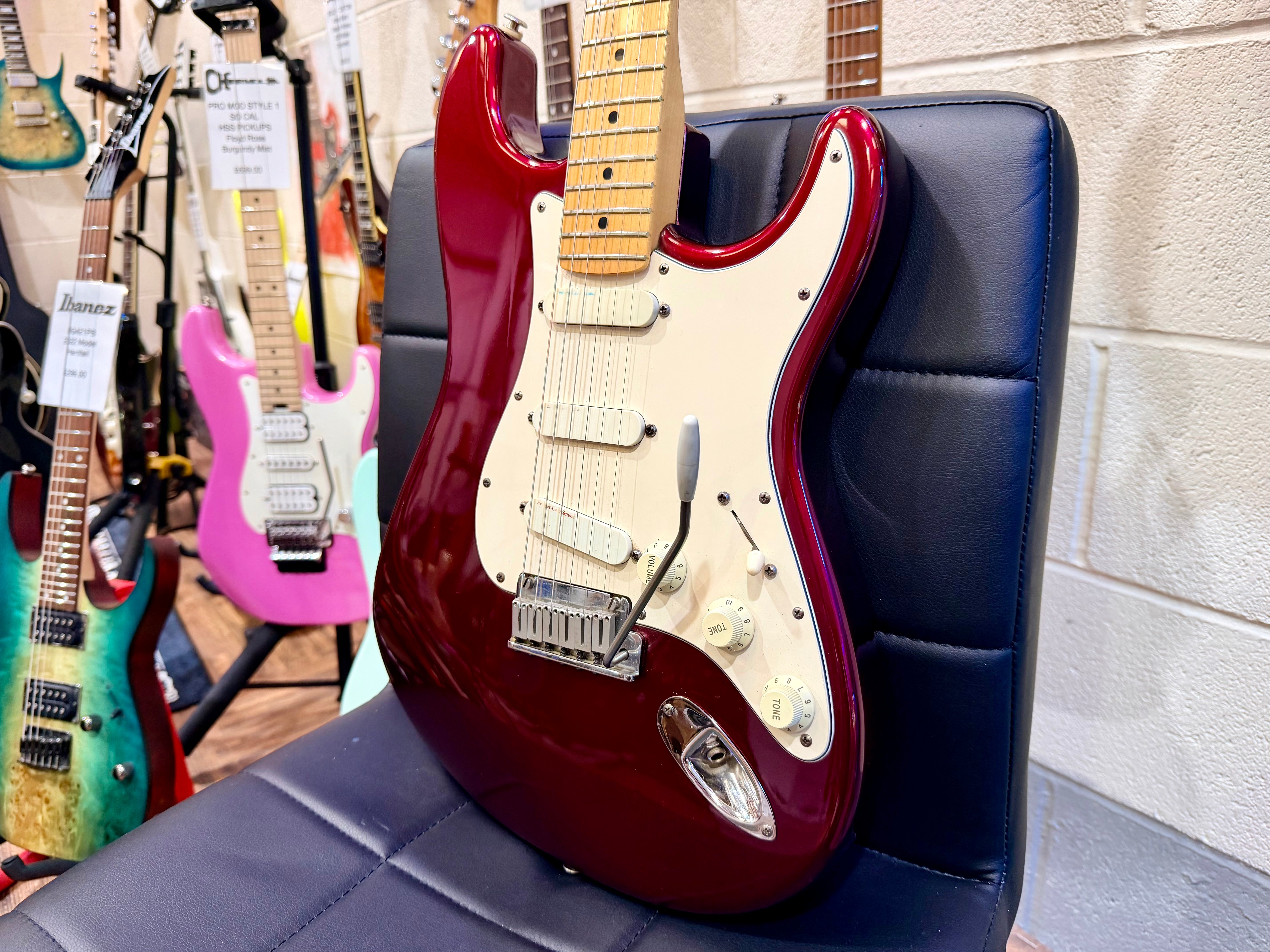 ✨1989 USA✨ Fender American Stratocaster Plus Deluxe~ Midnight Wine~ Lace Sensor
