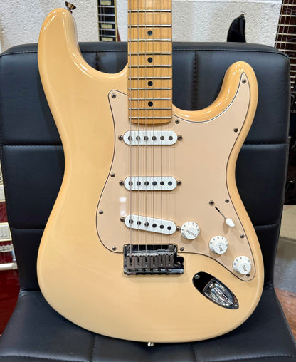 🌟2005 60th Anniversary🌟 Fender American Standard Stratocaster~ Vintage White!
