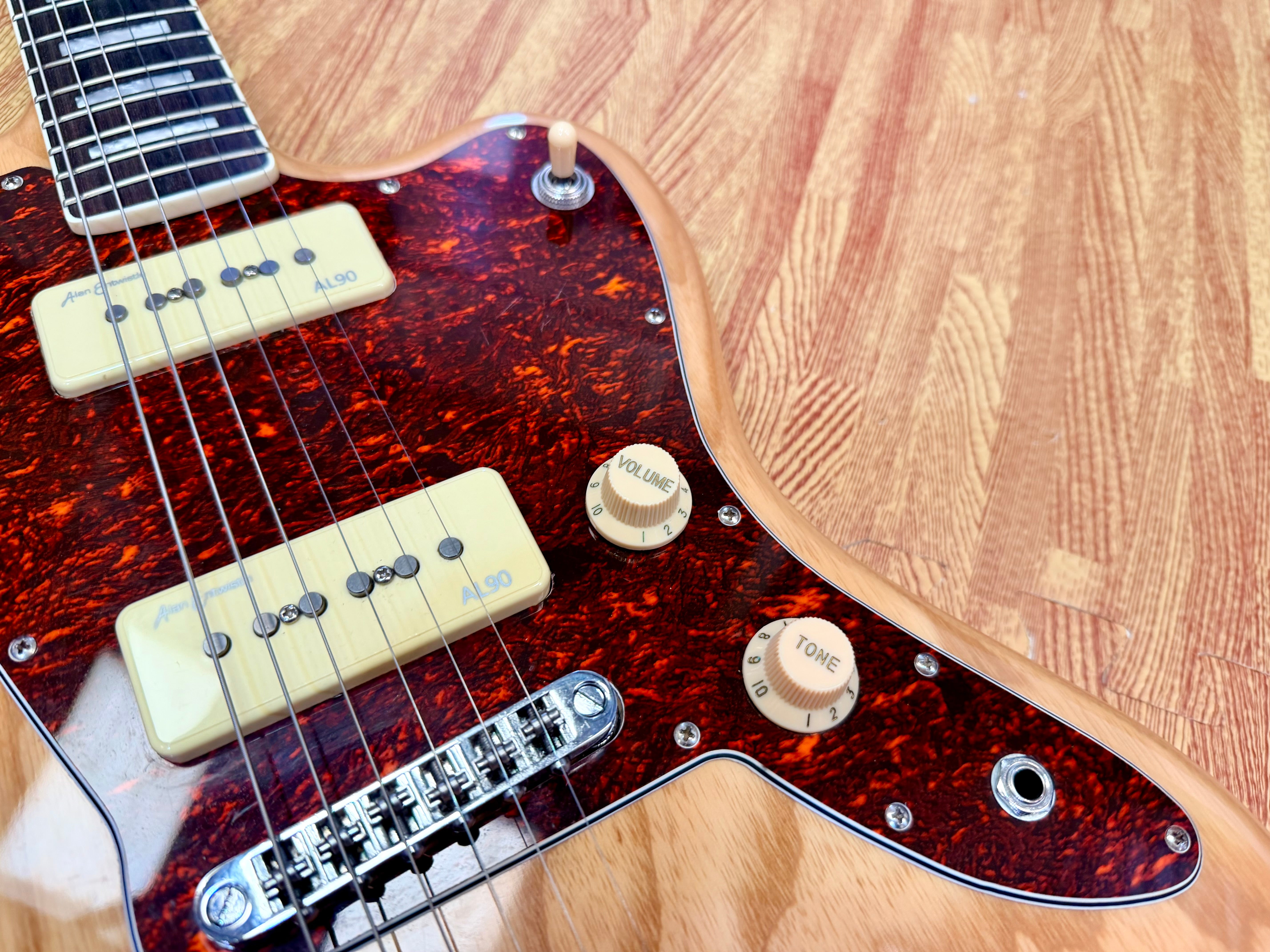 ✨2024✨ Revelation RJT60 DLX Deluxe Natural Swamp Ash~ Alan Entwistle Jazzmaster