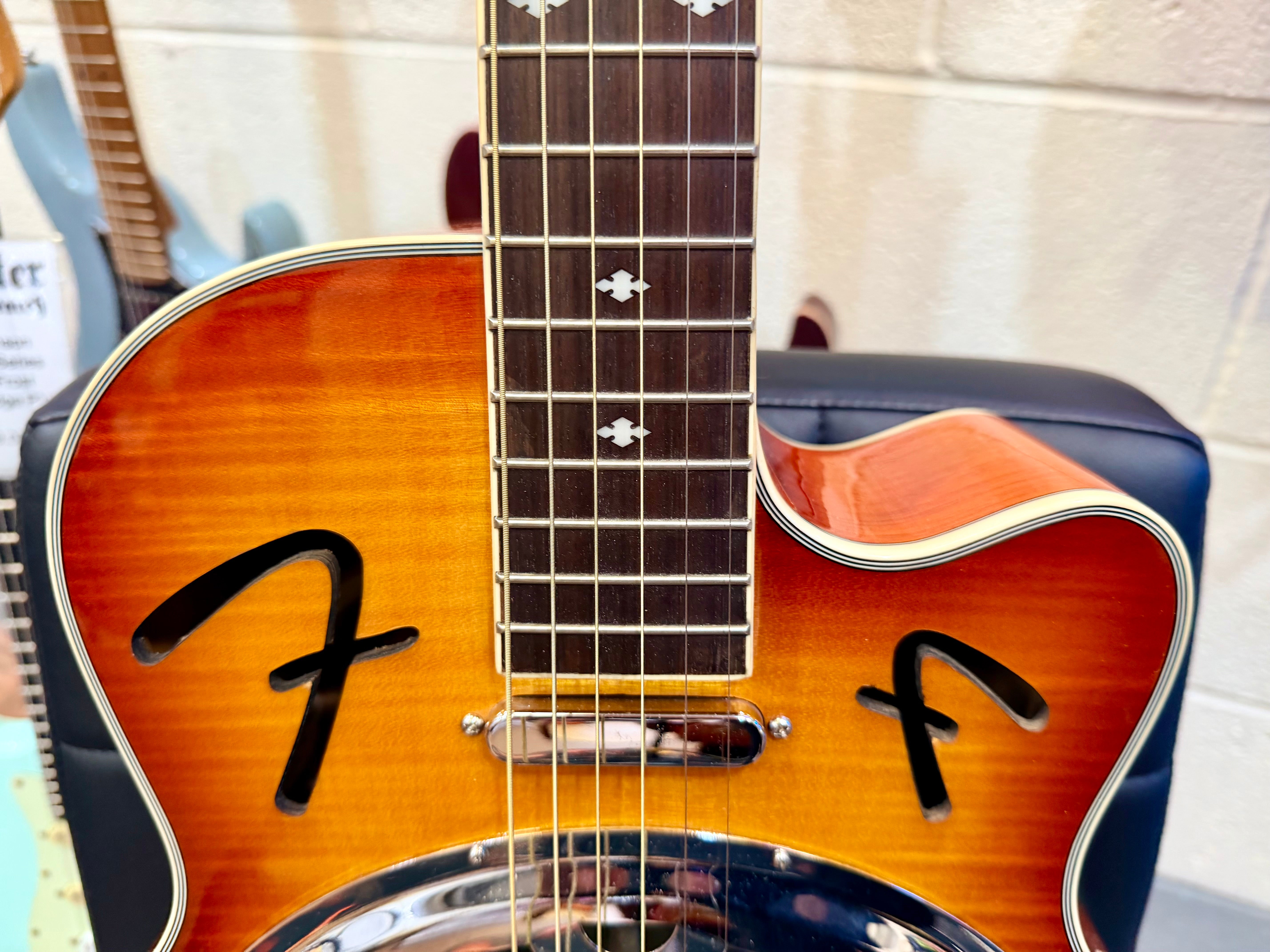 ☀️2010☀️ Fender FR-50CE Cutaway Electro Acoustic Resonator Guitar~ Sunburst!