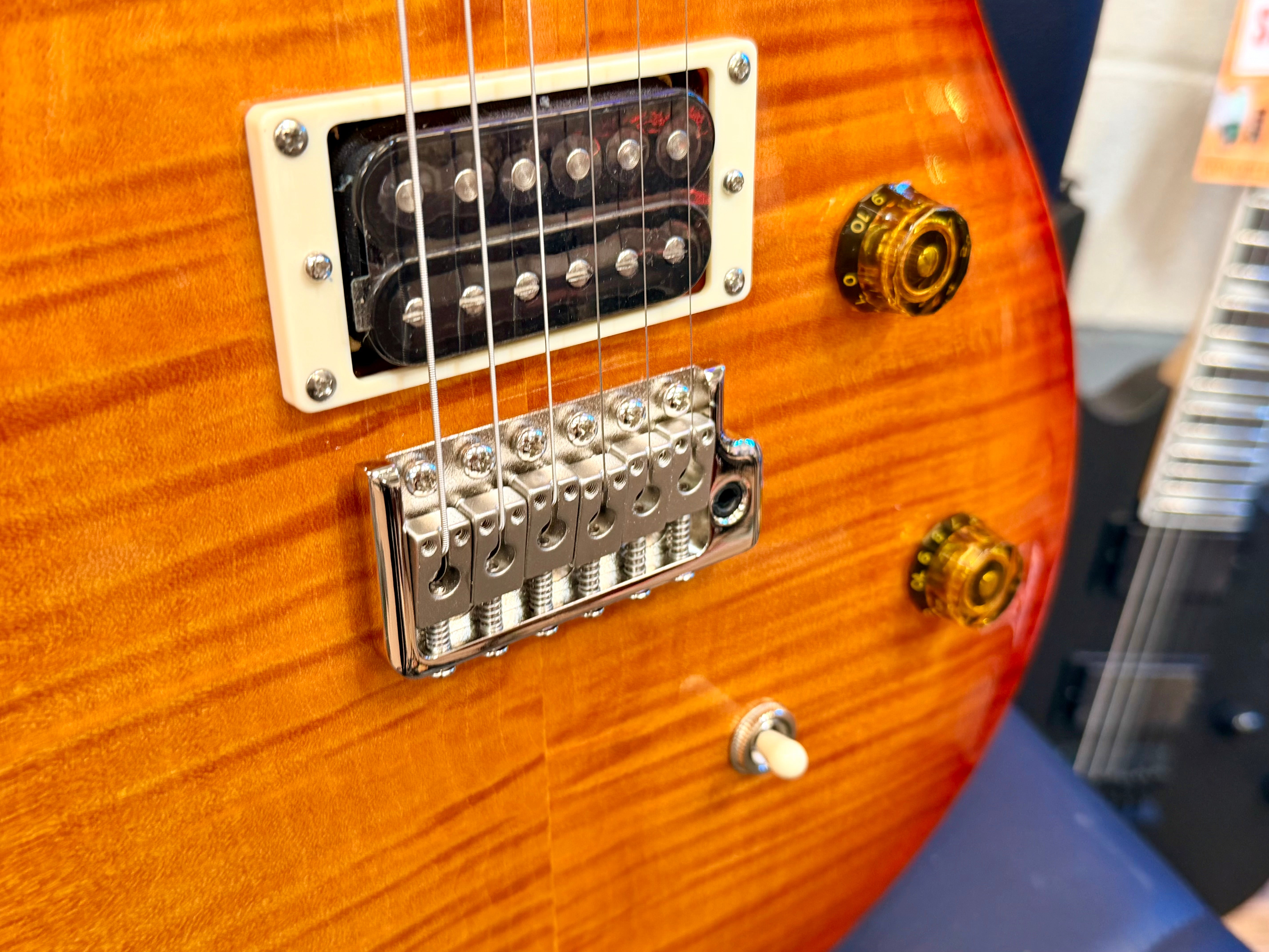 ☀️NEW 2025☀️ PRS SE CE 24~ Vintage Sunburst~ Satin Neck~ Gig Bag Included!