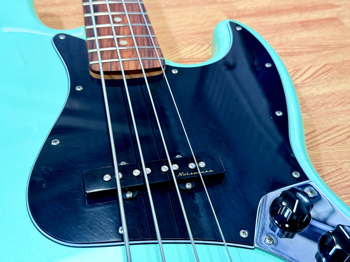 2020 Fender Deluxe Active Jazz Bass~ Surf Pearl~ Pau Ferro~ Noiseless Pickups