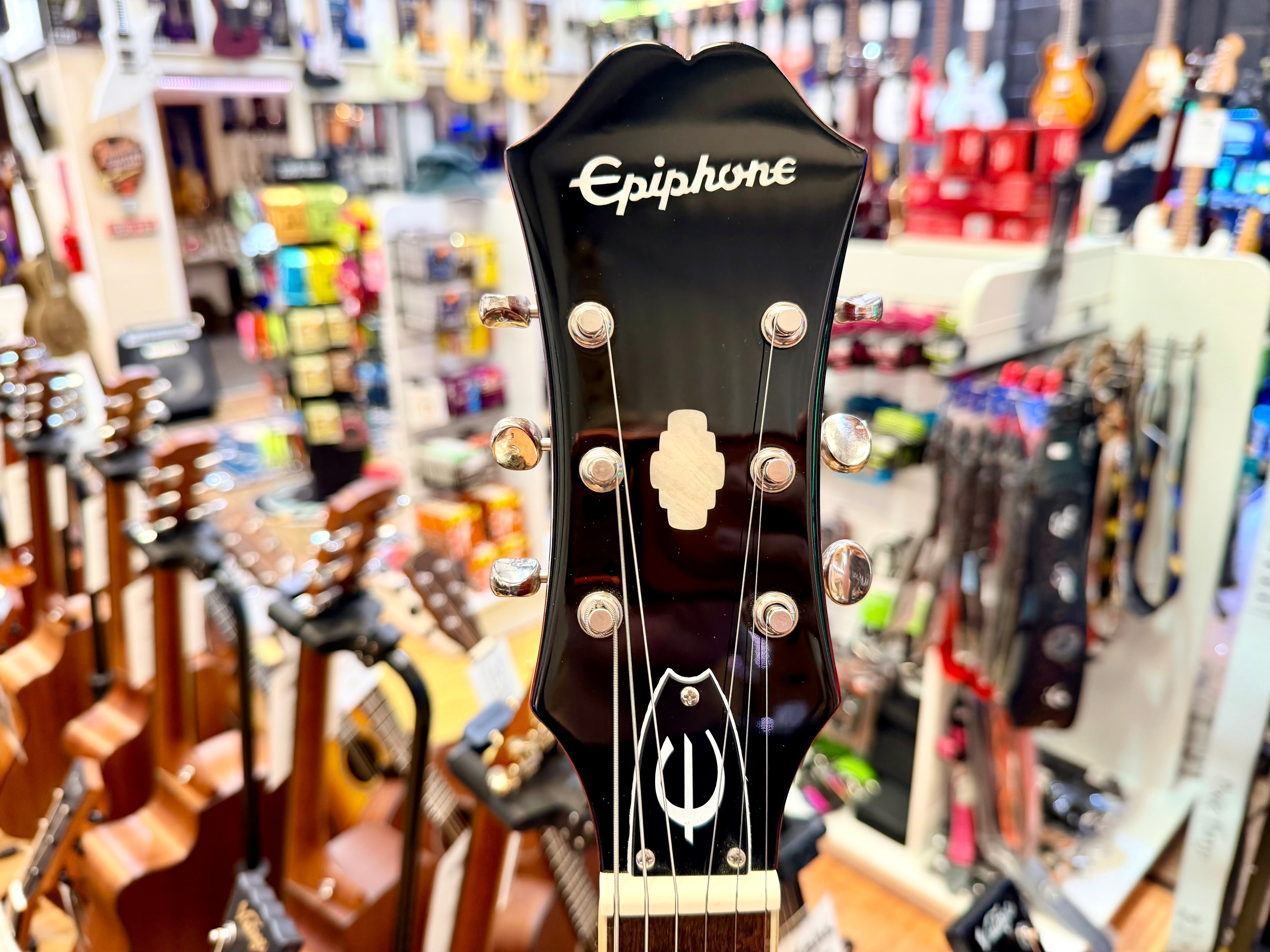 ✨2023✨ Epiphone Riviera Semi-Hollow Sparkling Burgundy~ Frequensator~ Hard Case