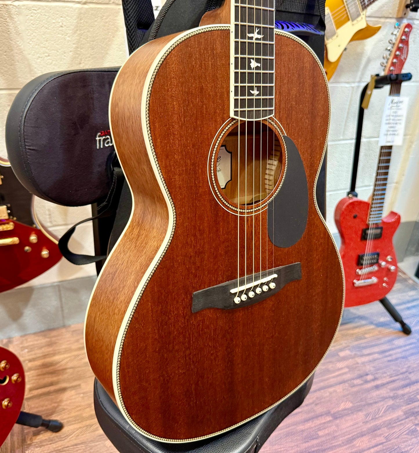 🦅 MINT 2020 🦅 PRS SE P20E Tonare Parlor~Electro Acoustic~ Satin Mahogany + Bag