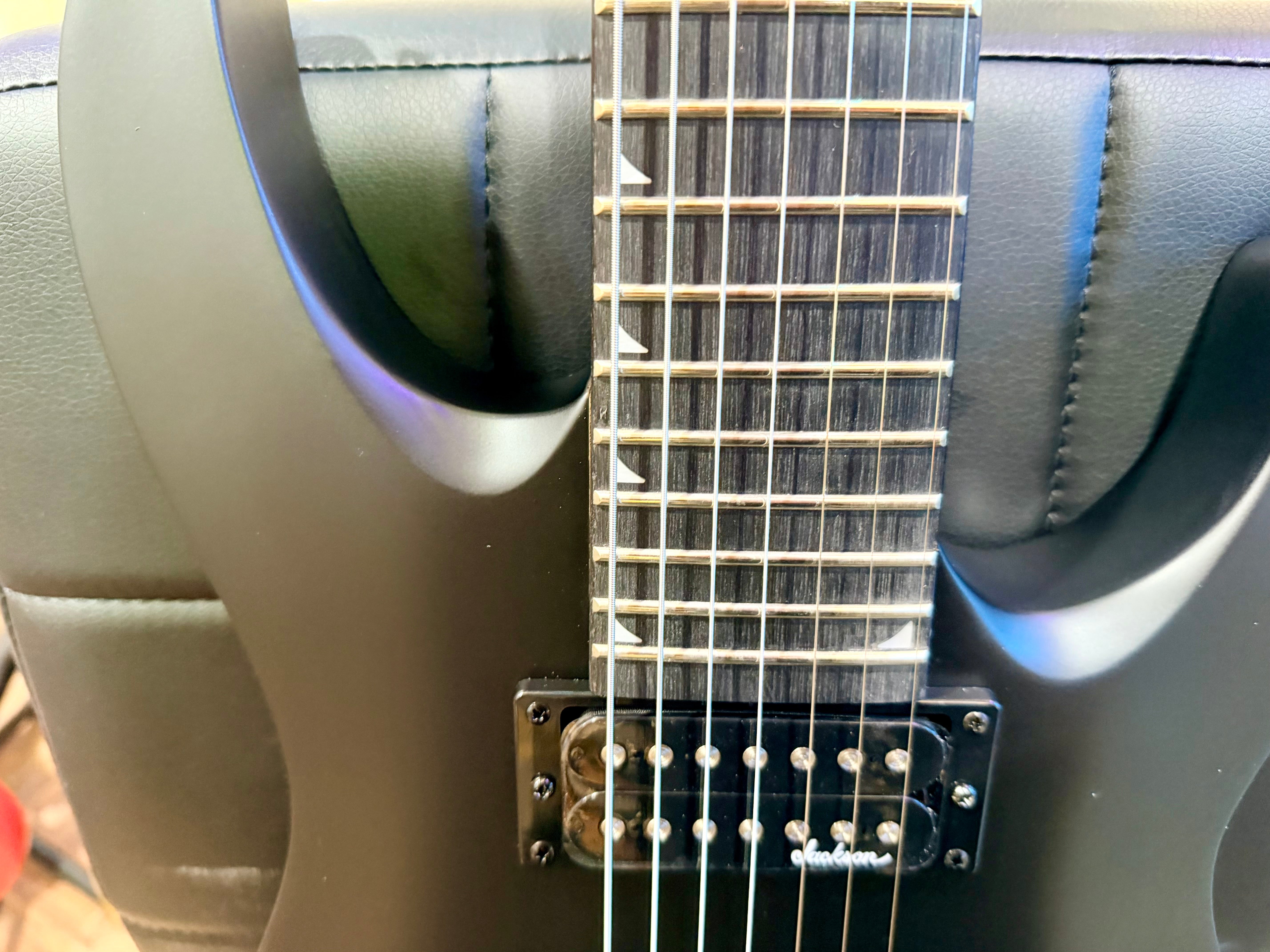 🔥NEW 2025🔥 Jackson JS Series JS22-7 Dinky Arch Top 7 String Guitar~Satin Black