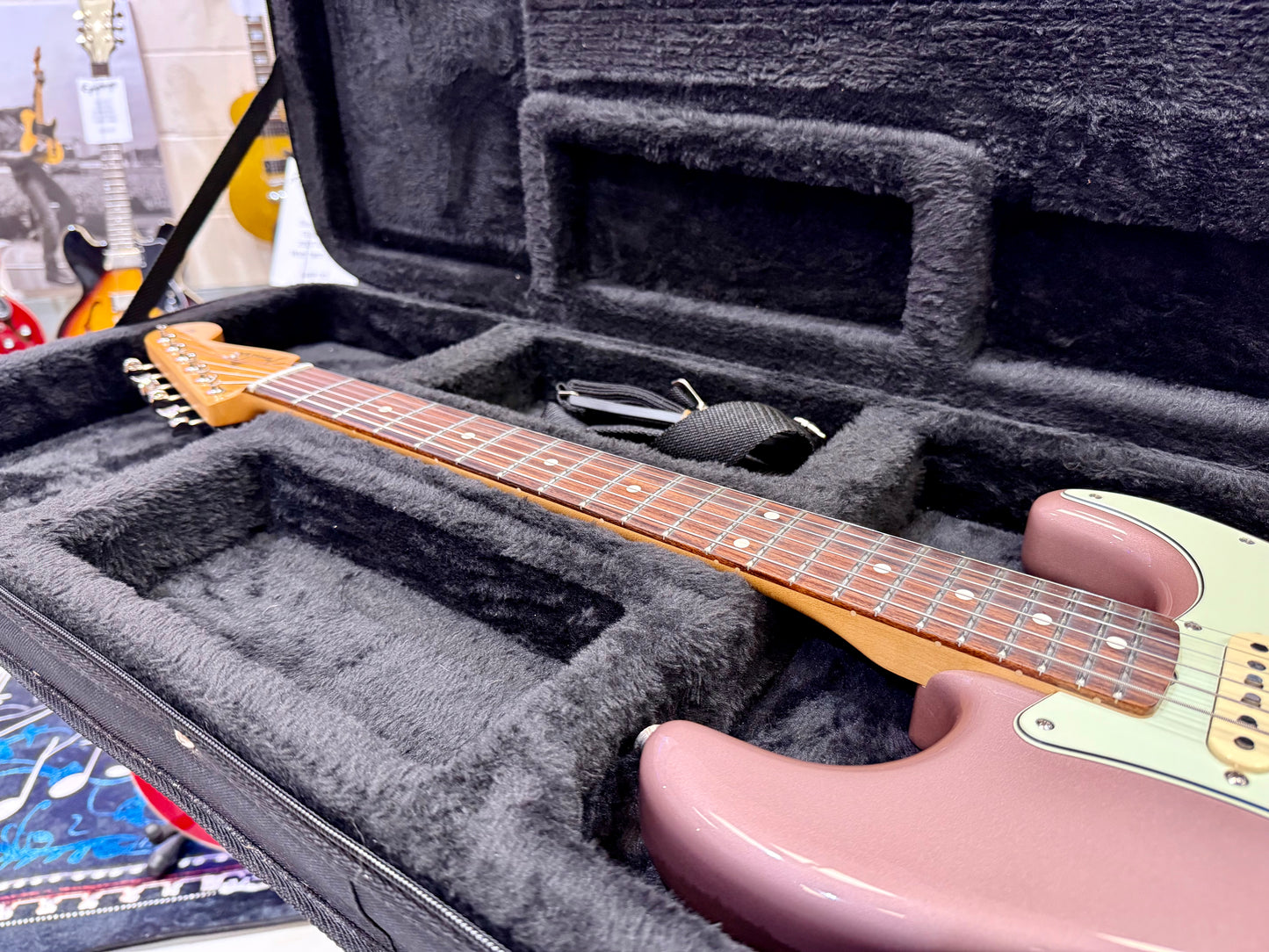 🌟2020🌟 Fender Vintera '60s Stratocaster Modified~ Burgundy Mist Metallic~ Case