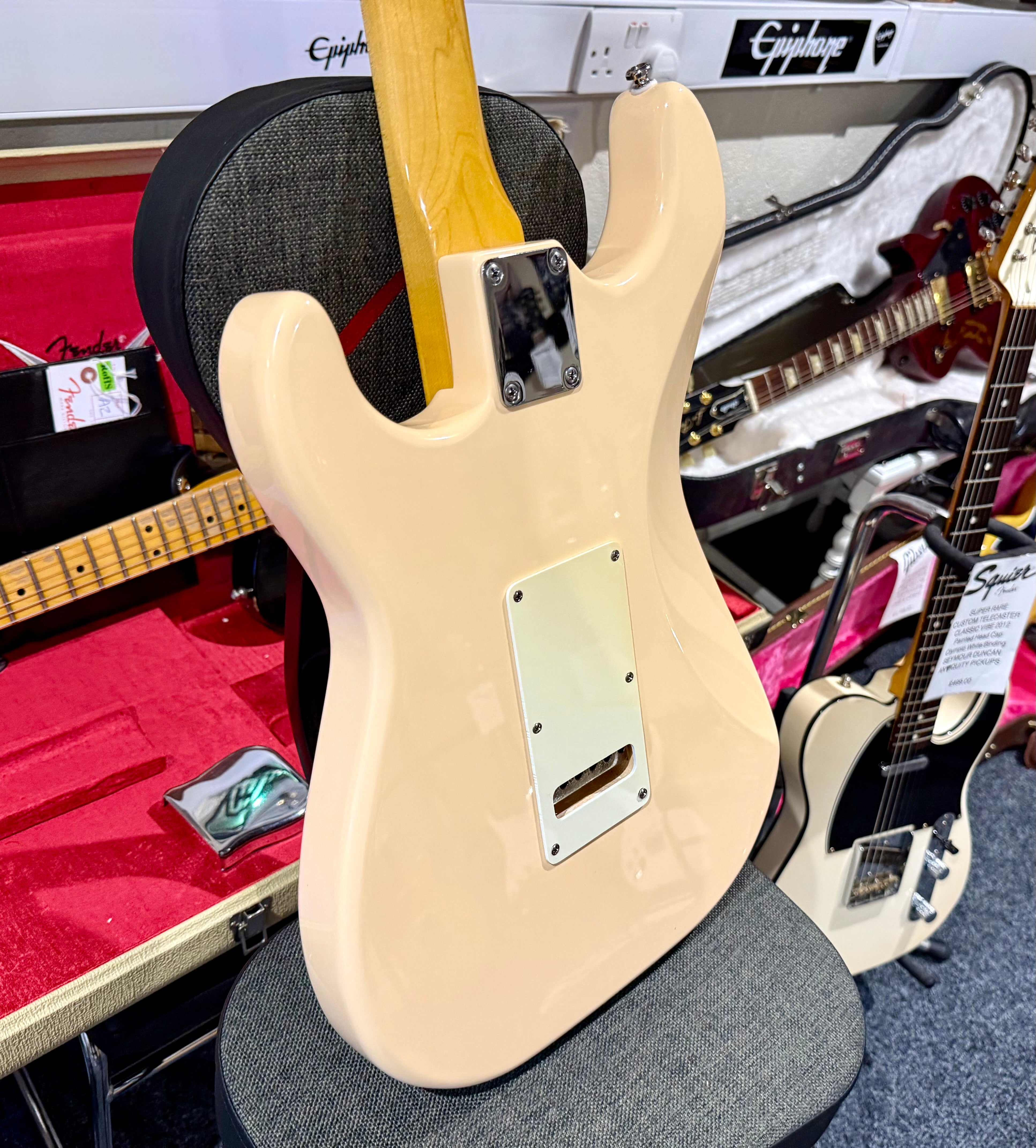 🔥EX-DEMO🔥 G&L Tribute S-500 Strat Style Electric Guitar~ Vintage White!