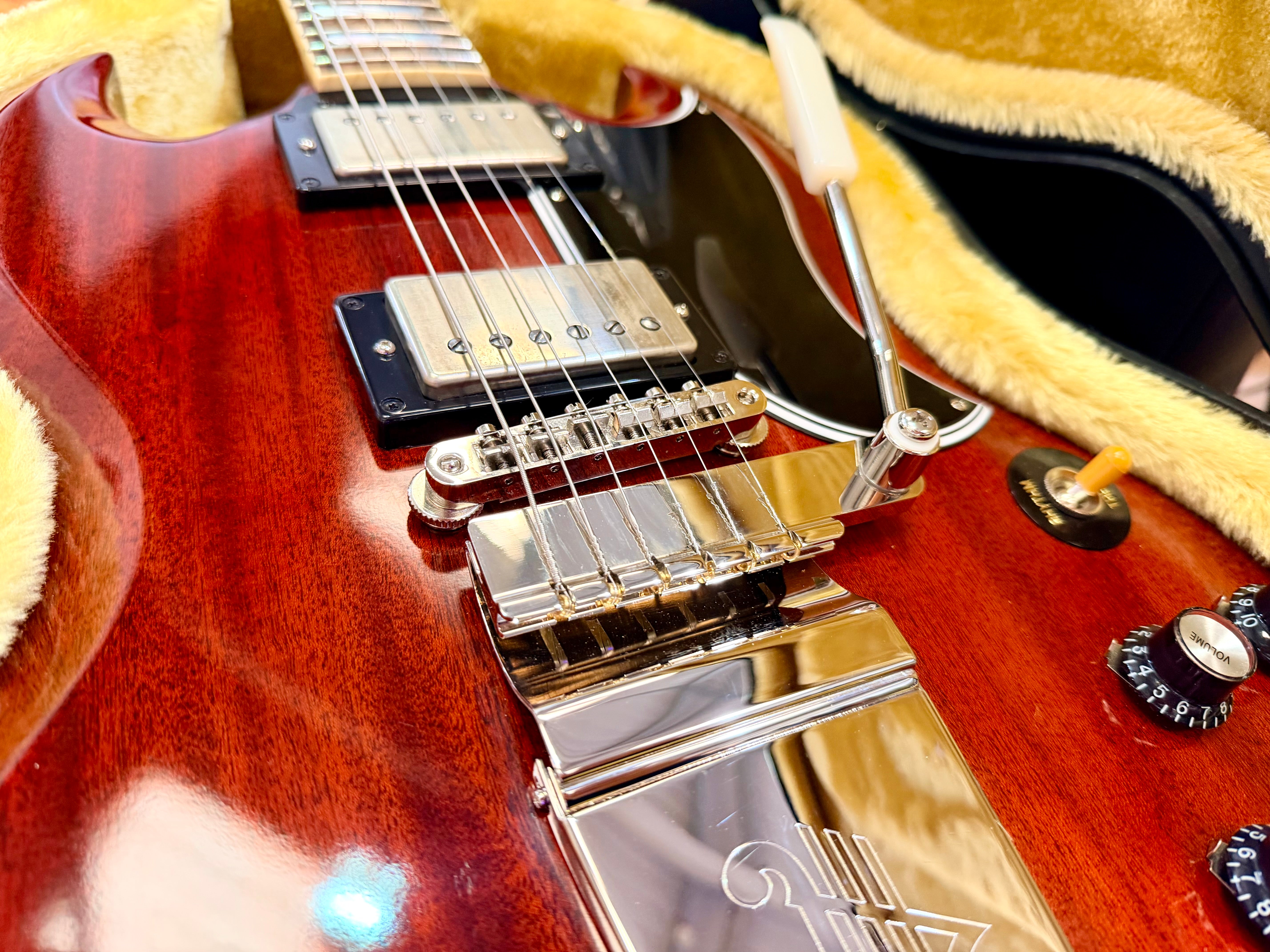 🔥2025🔥 Epiphone 1964 SG Standard Maestro Vibrola Reissue~ Inspired By Gibson!