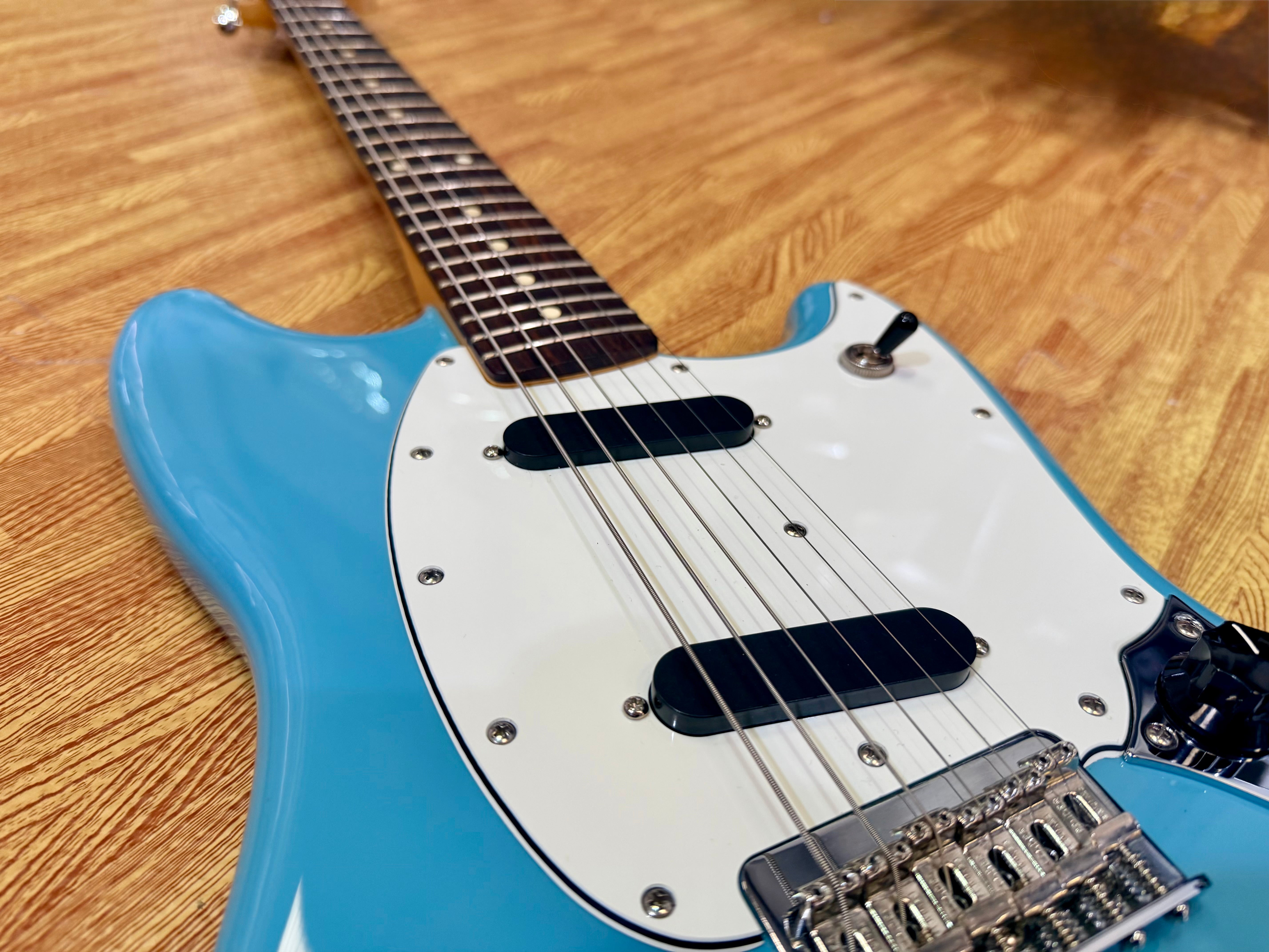 ✨2024✨ Fender Player II Mustang~ Aquatone Blue Electric Guitar~ Mexican MIM!