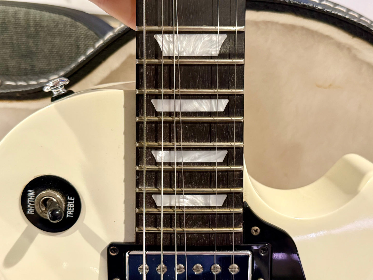 🌟2010🌟 Gibson Les Paul Studio~ Alpine White & Chrome~Ebony Fretboard~Hard Case