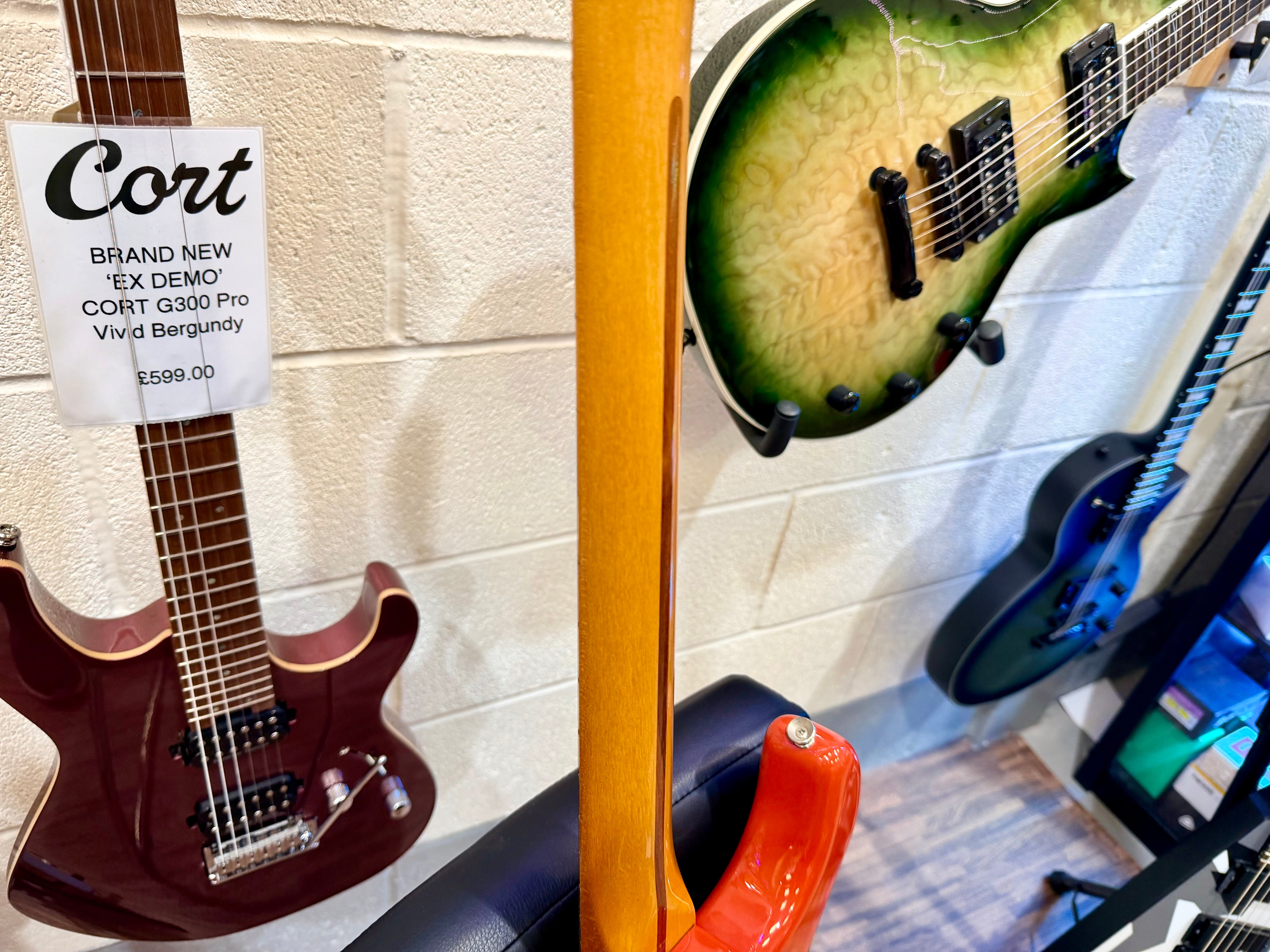 🌟2013🌟 Fender Classic Series 50s Stratocaster~ Fiesta Red~ Mexican MIM Strat!