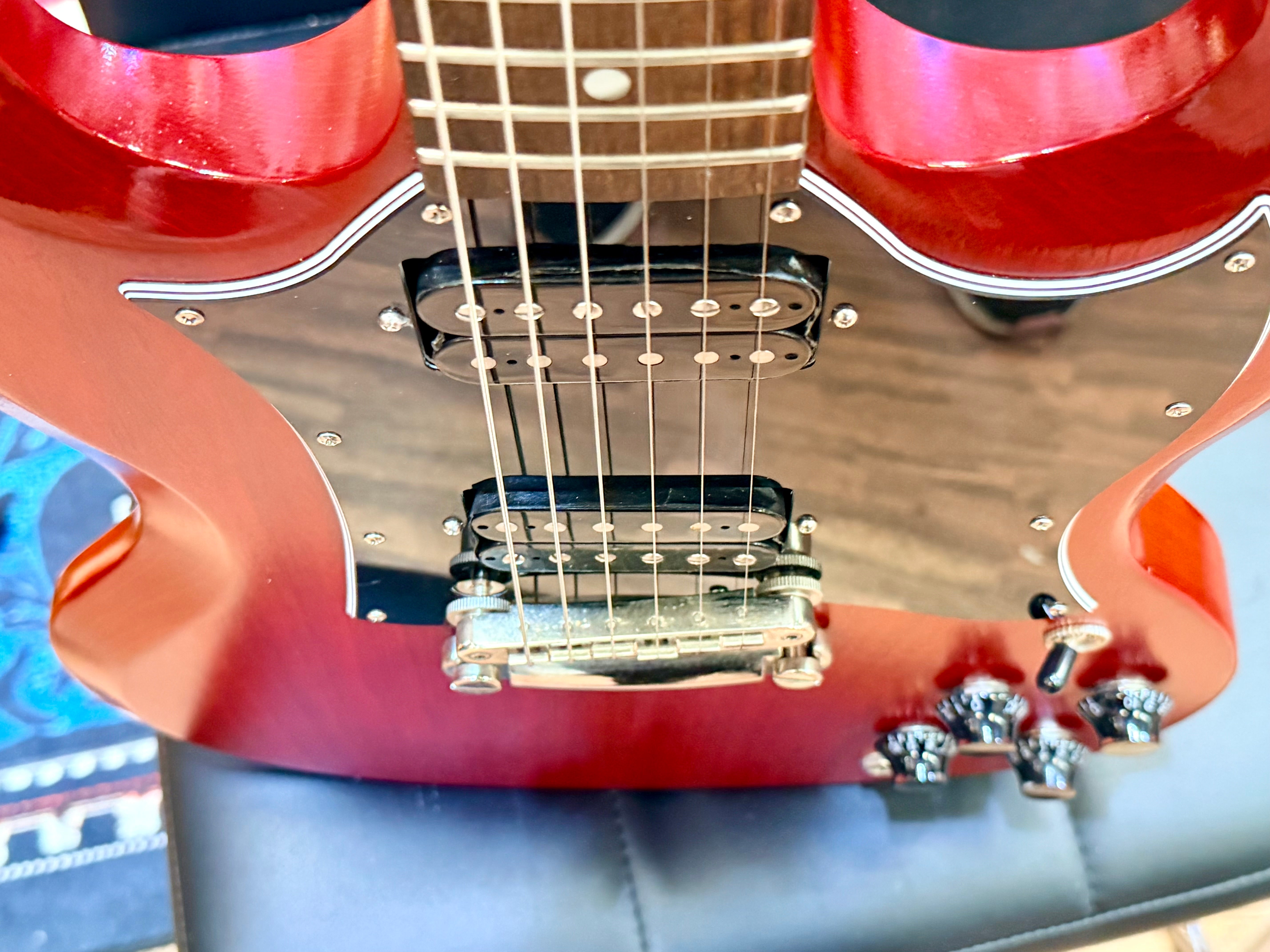 🍒2022🍒 Gibson SG Tribute~ Worn Satin Cherry USA + Deluxe Gig Bag~ Cherished!