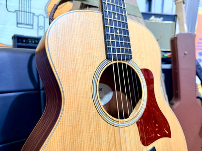 ✨2021✨ Taylor GS Mini-E Rosewood Electro Acoustic Travel Guitar with Gig Bag!