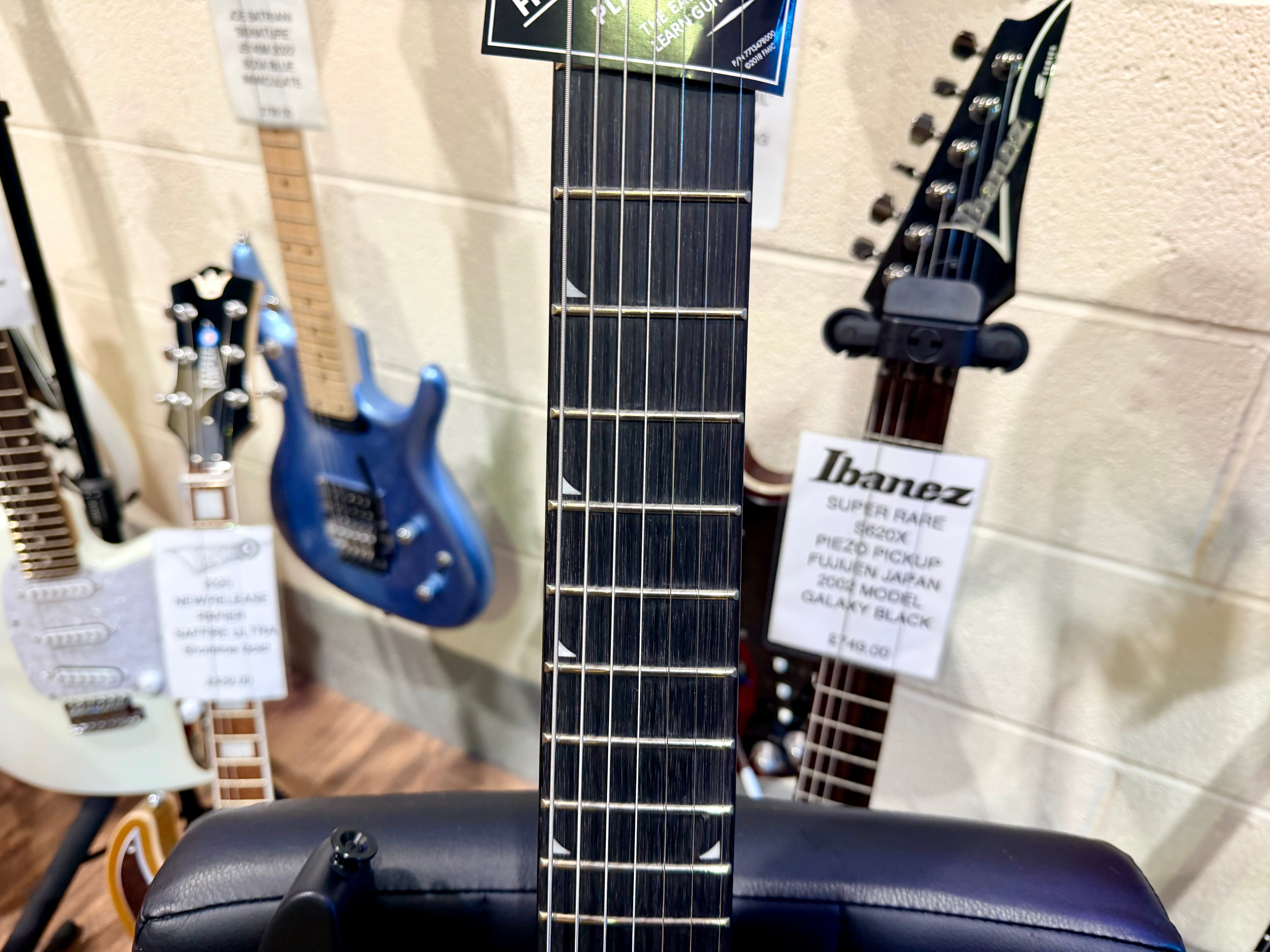 🔥NEW 2025🔥 Jackson JS Series JS22-7 Dinky Arch Top 7 String Guitar~Satin Black