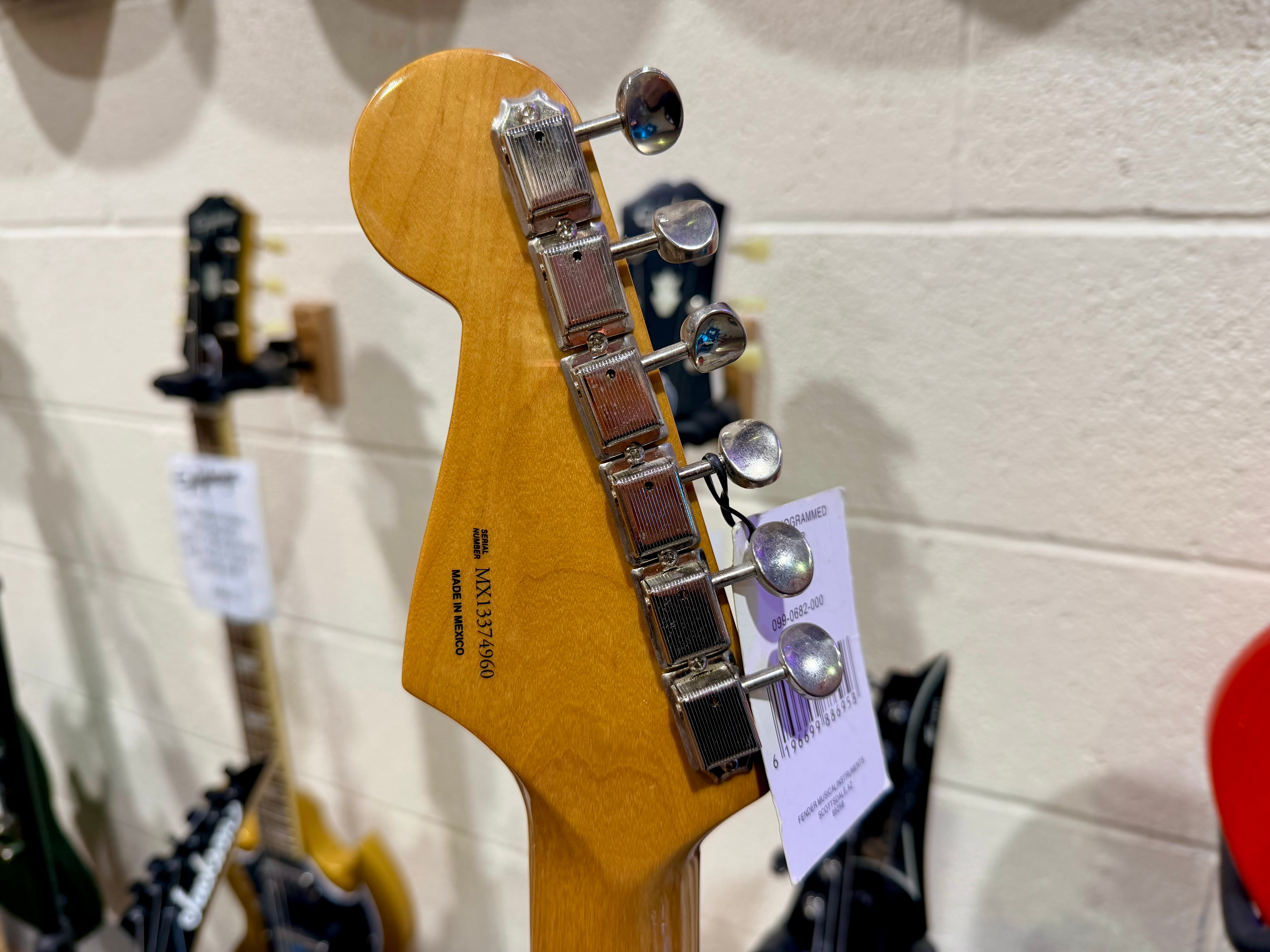 🌟MINT🌟 Fender Classic Series 50s Stratocaster~ Fiesta Red~ Mexican~ 2013