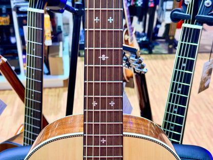 Vintage V900PNC Solid Spruce Parlour Acoustic Guitar~ Orchestral OM Solid Top