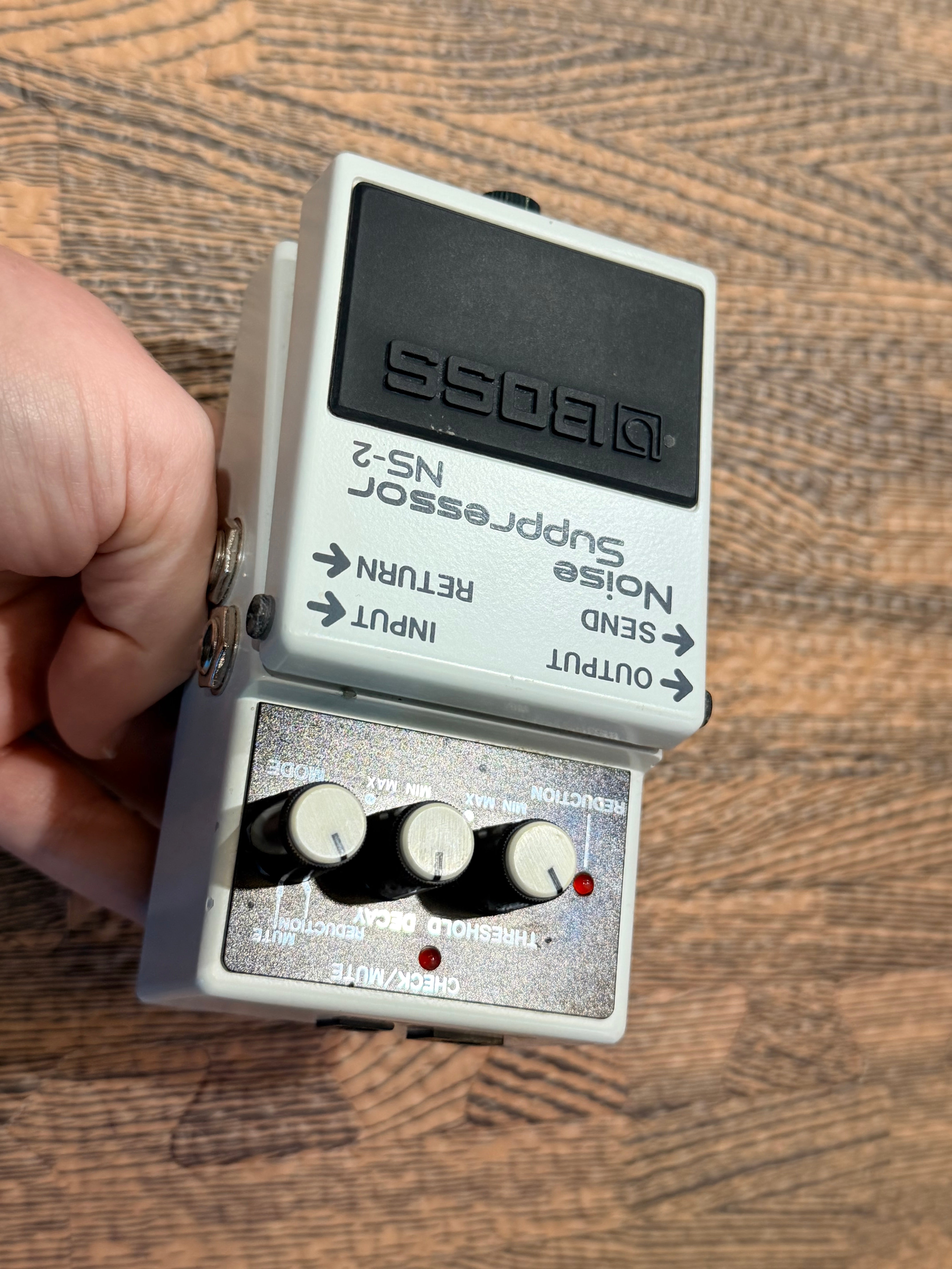 🎸 Boss NS-2 Noise Suppressor Guitar Pedal~ FX Noise Gate Unit 🎸