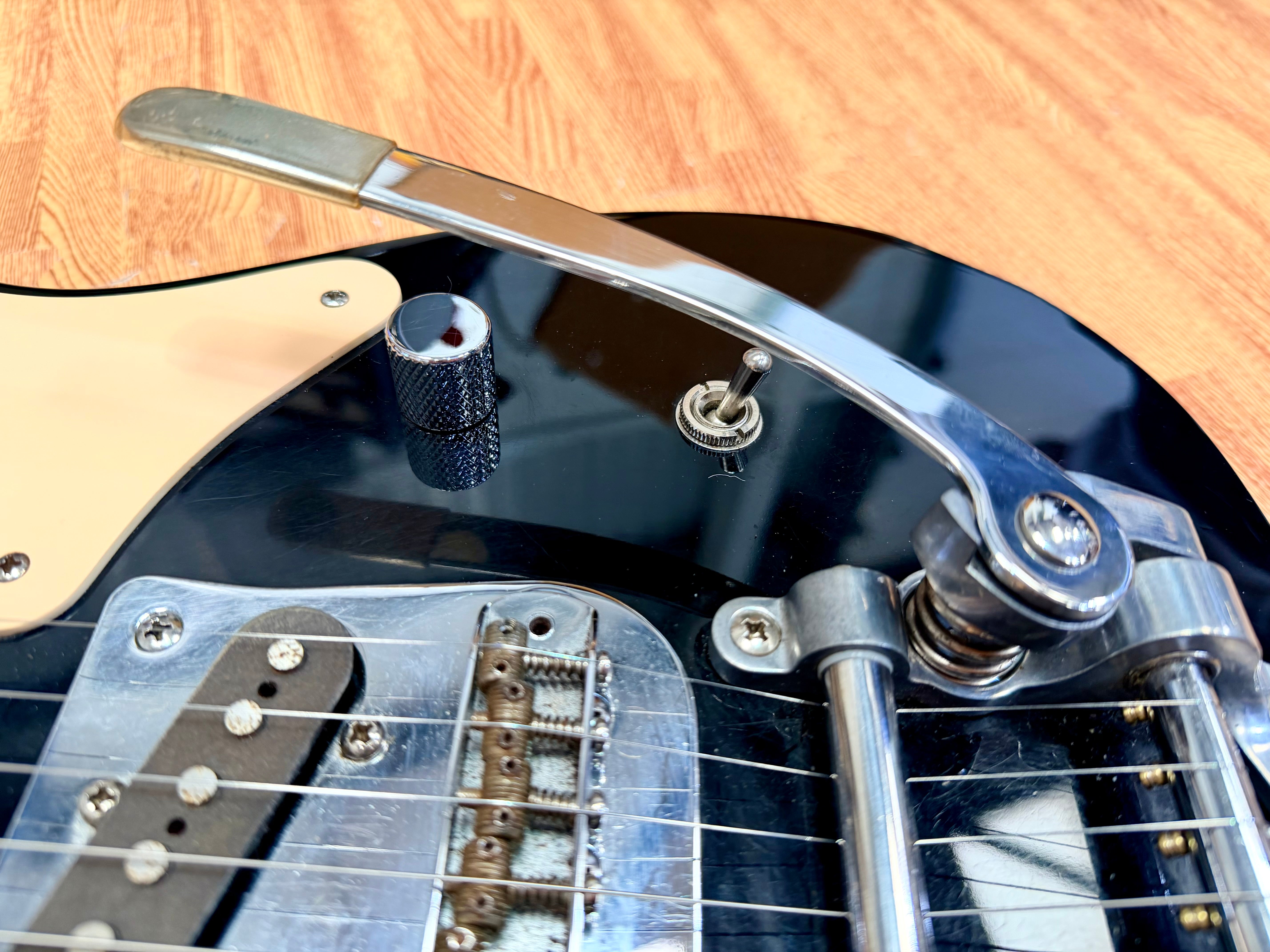 ⚡️RARE⚡️ 2014 Fender Squier Vintage Modified Cabronita Telecaster~ Bigsby~ Black